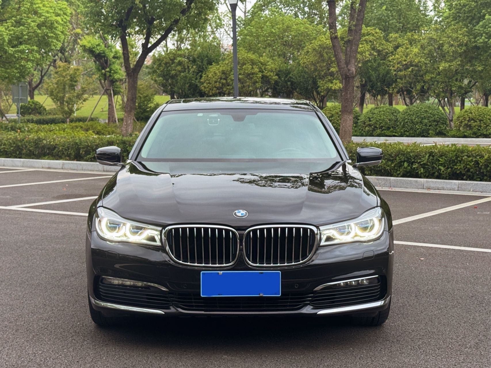 BMW 7 Series New Energy 2017 #3 BMW 7 Series New Energy 2017 car image #3