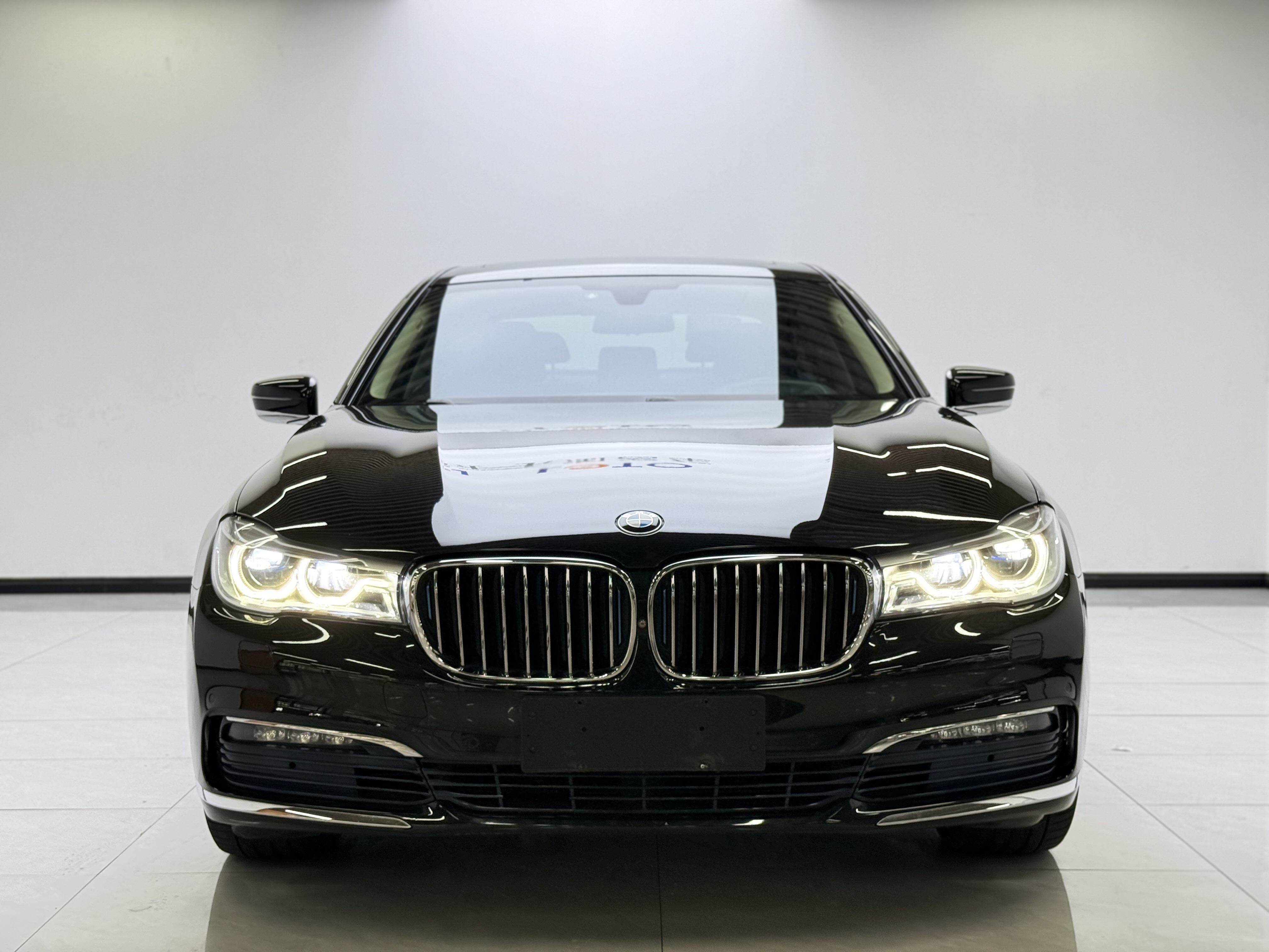 BMW 7 Series New Energy 2017 #3 BMW 7 Series New Energy 2017 car image #3