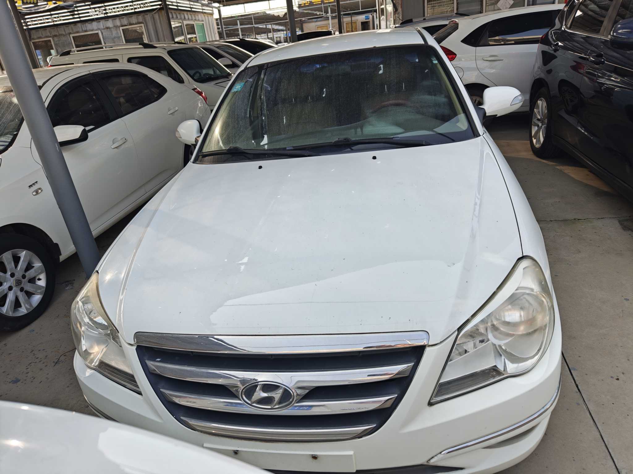 Hyundai moInca 2012 car image #3