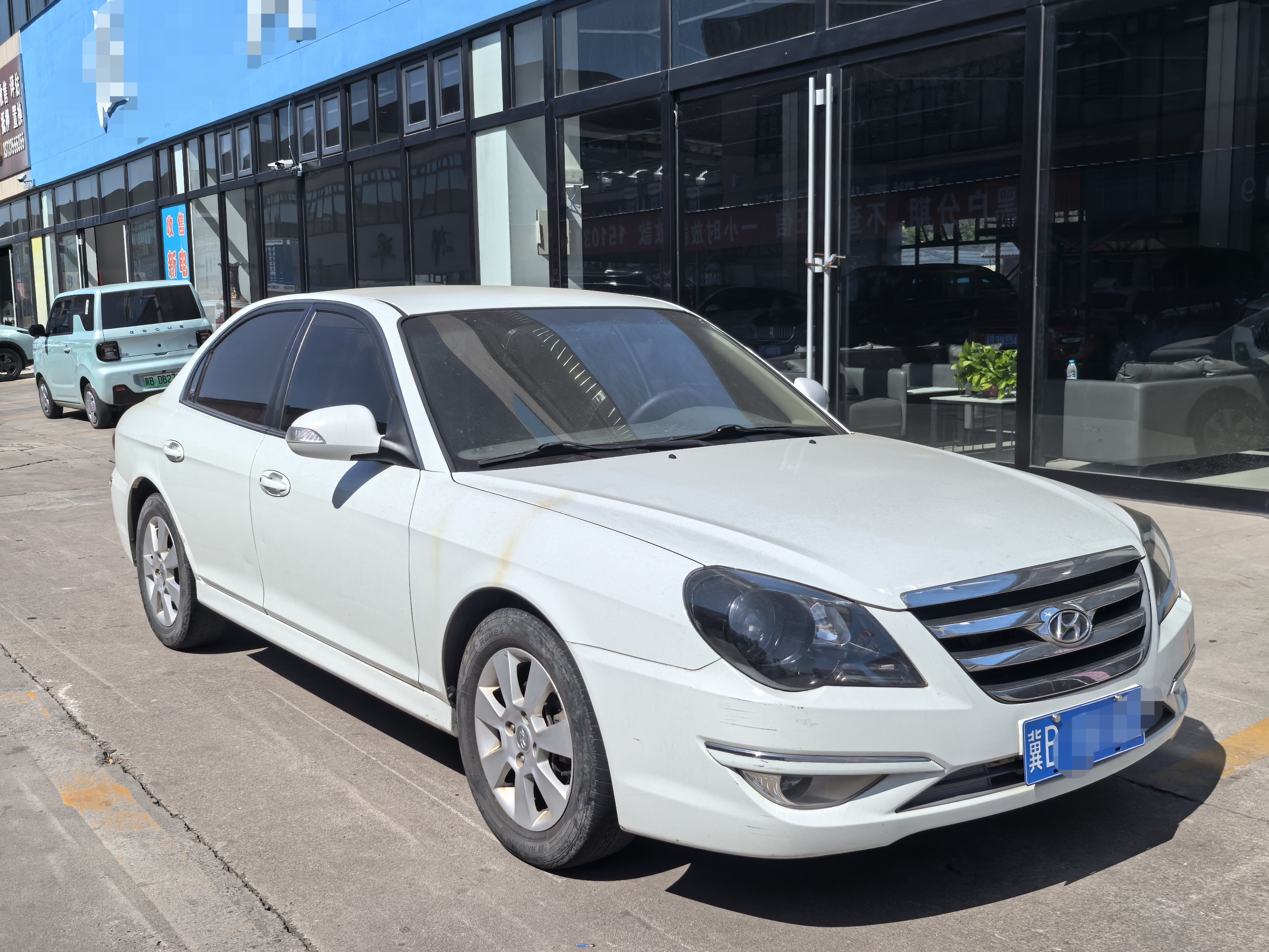 Hyundai moInca 2012 صورة سيارة #3