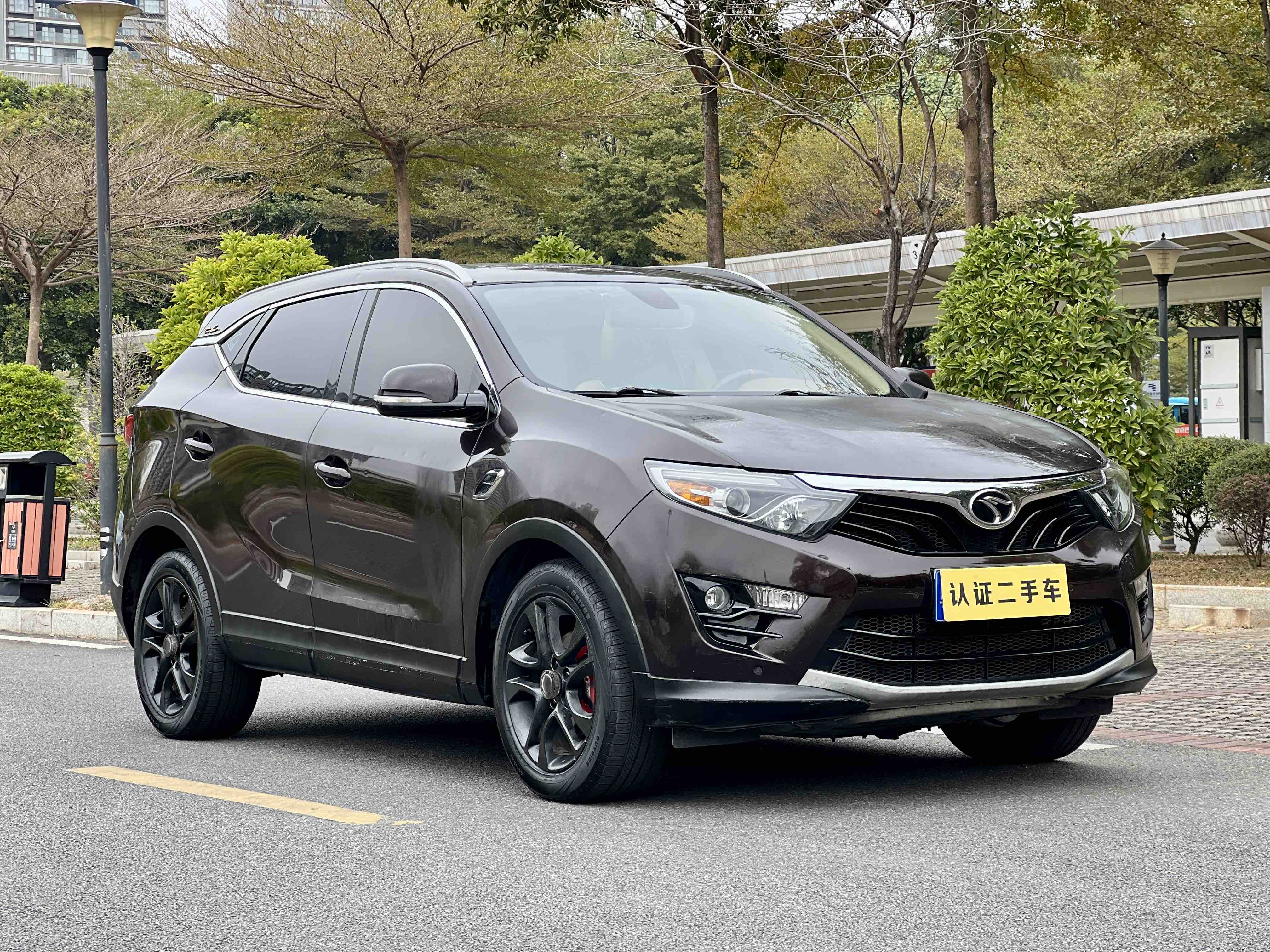 Soueast DX7 2017 car image #3