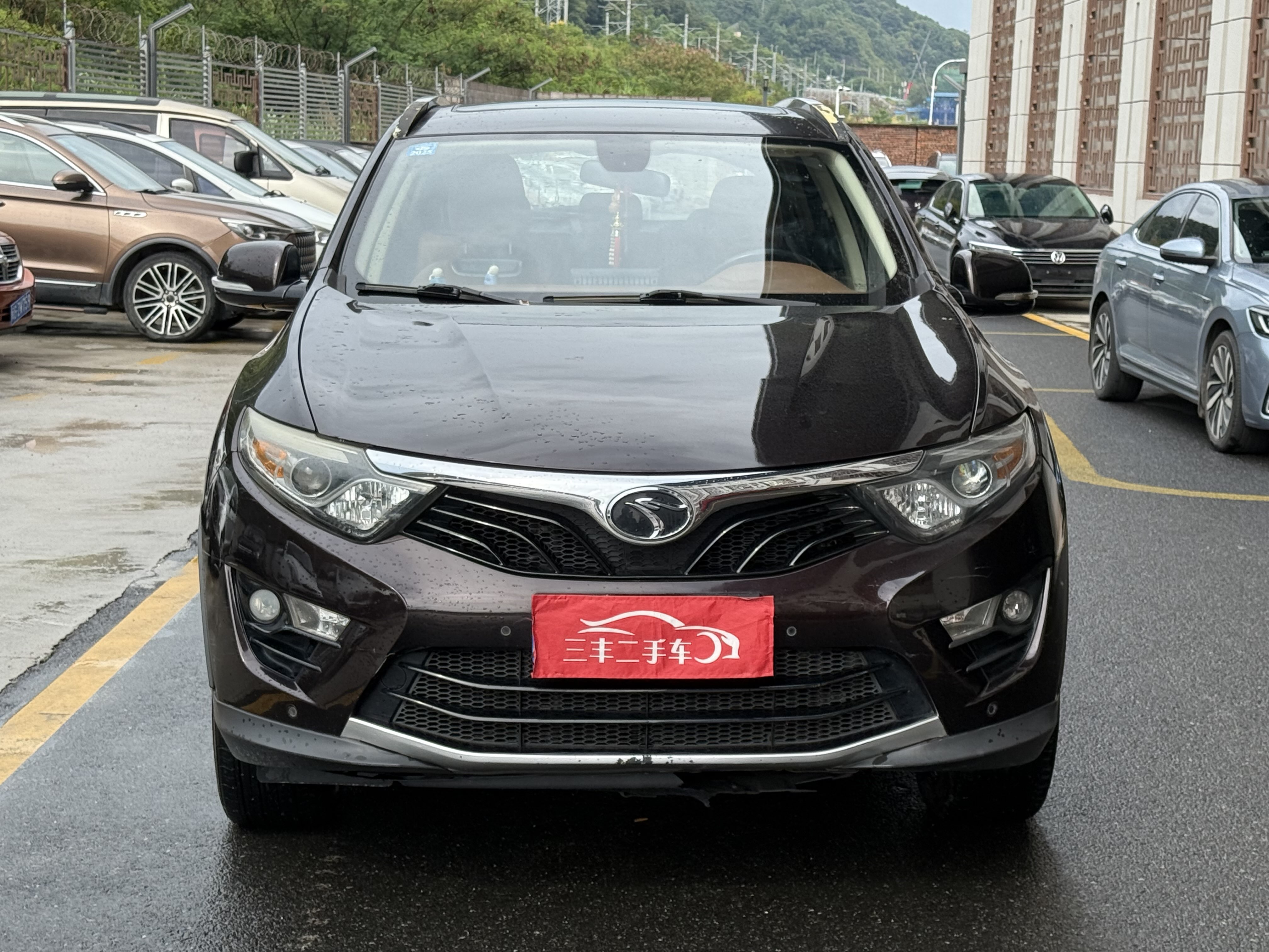 Soueast DX7 2017 #3 Soueast DX7 2017 car image #3