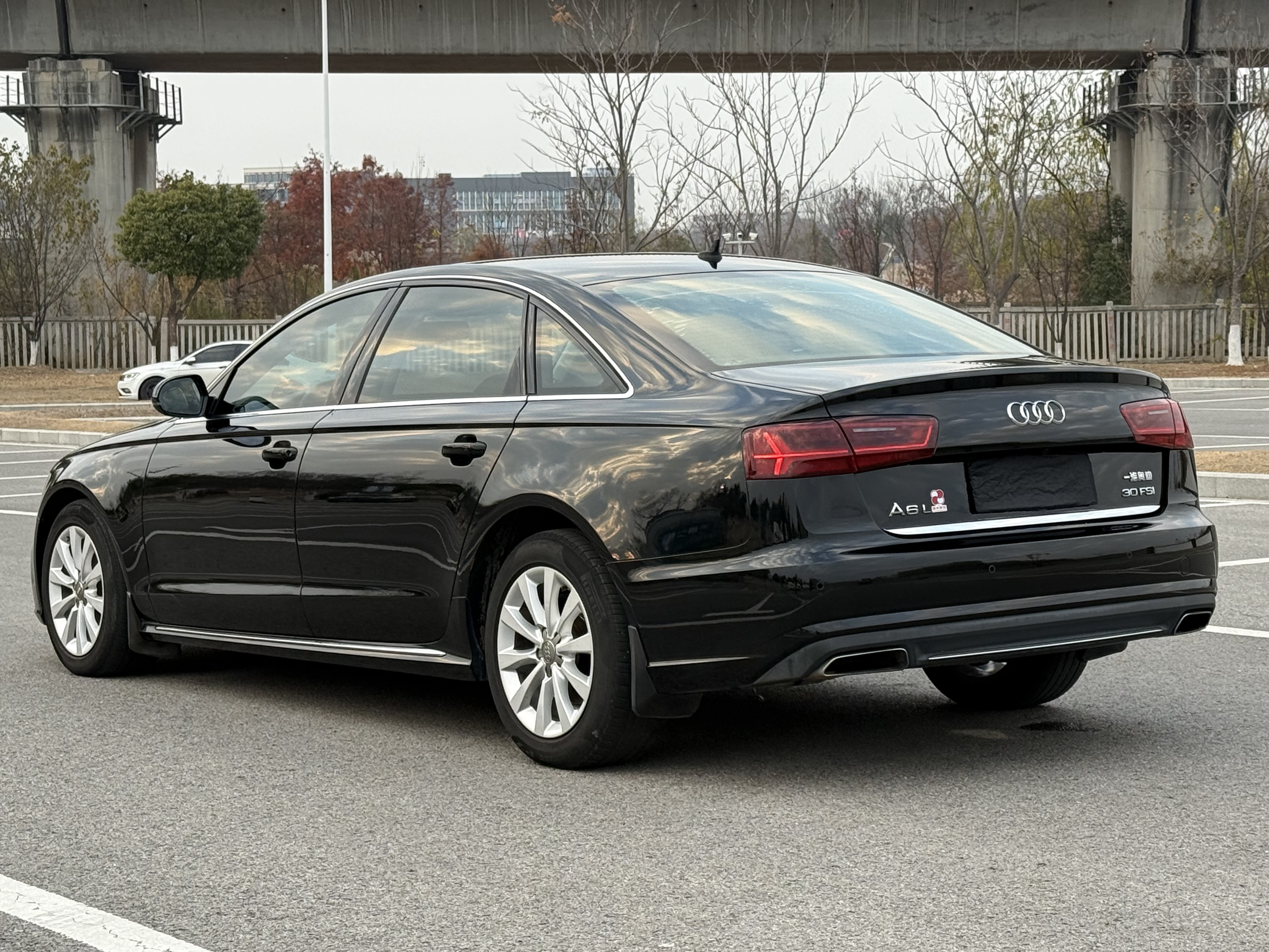 Audi A6L 2017 car image #3