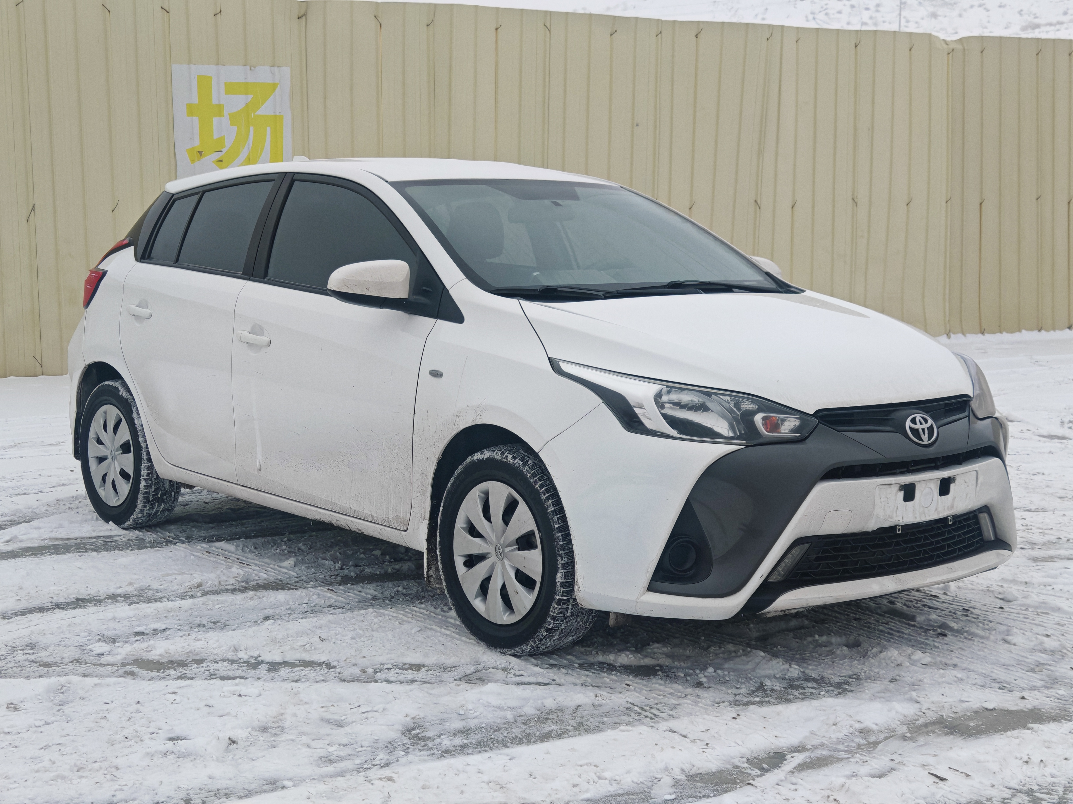 Yaris L Zhixuan 2017 #3 Yaris L Zhixuan 2017 car image #3