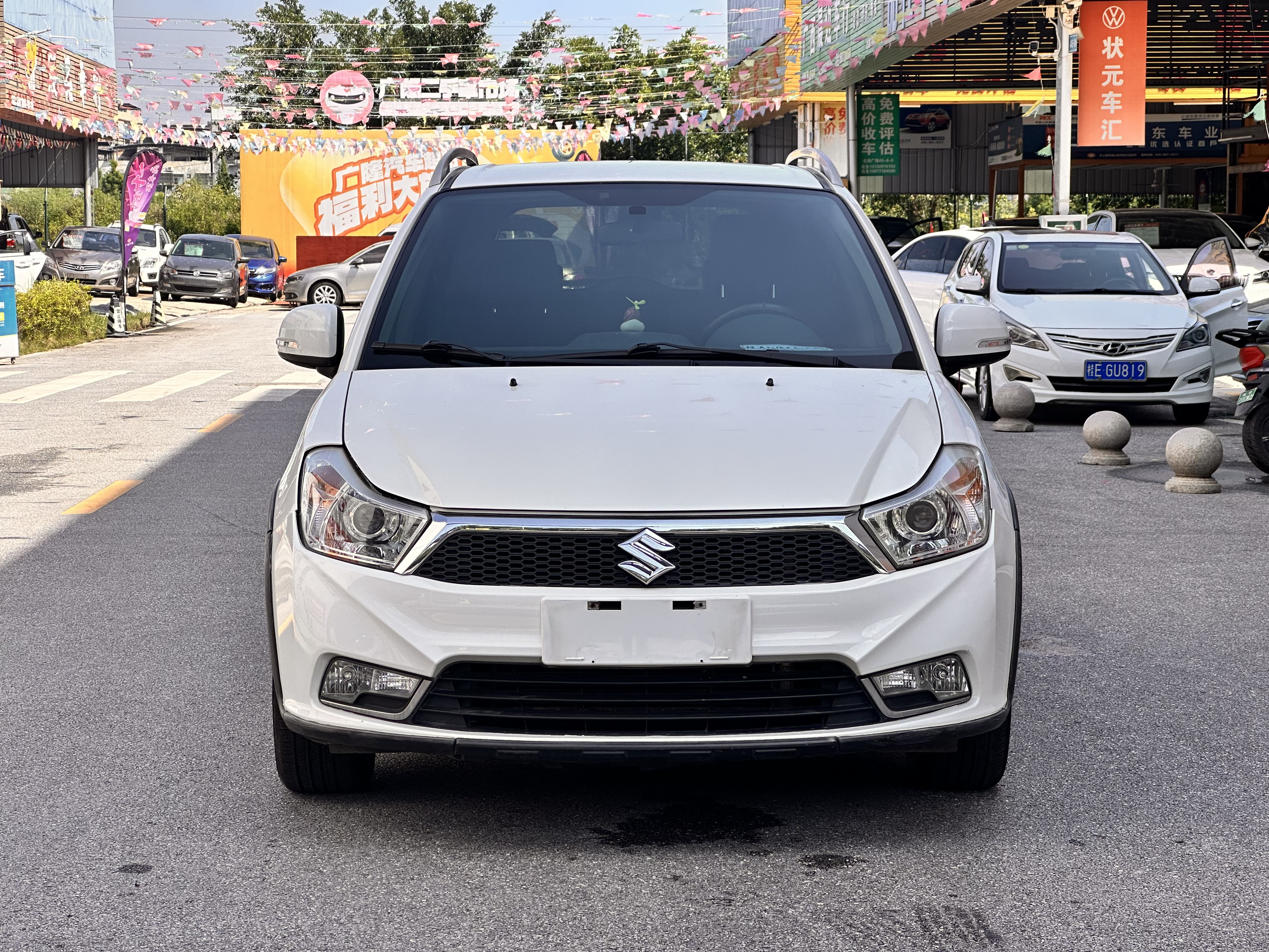 Suzuki SX4 Sedan 2016 imagem de carro #3