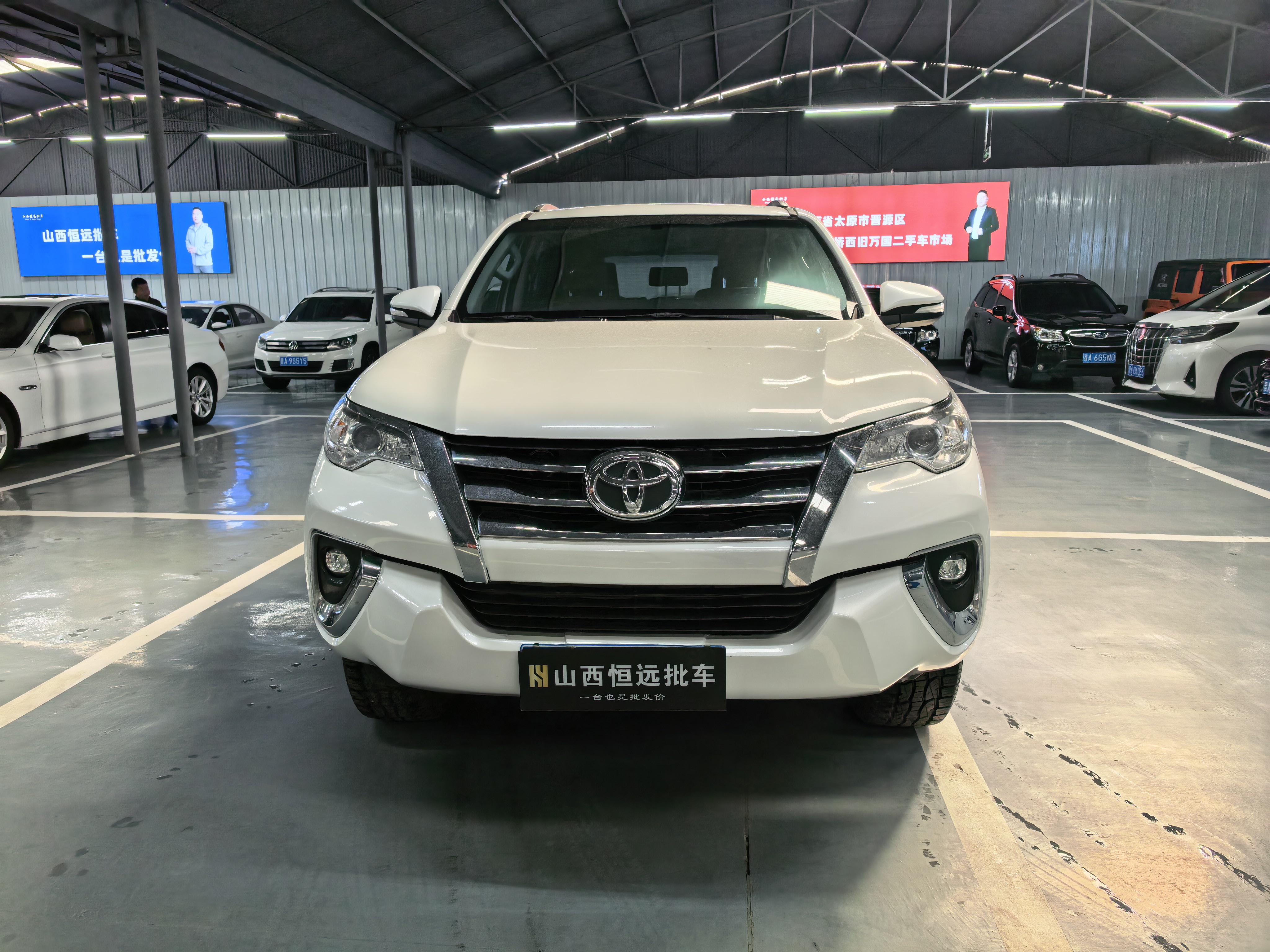 Toyota Fortuner 2017 car image #3