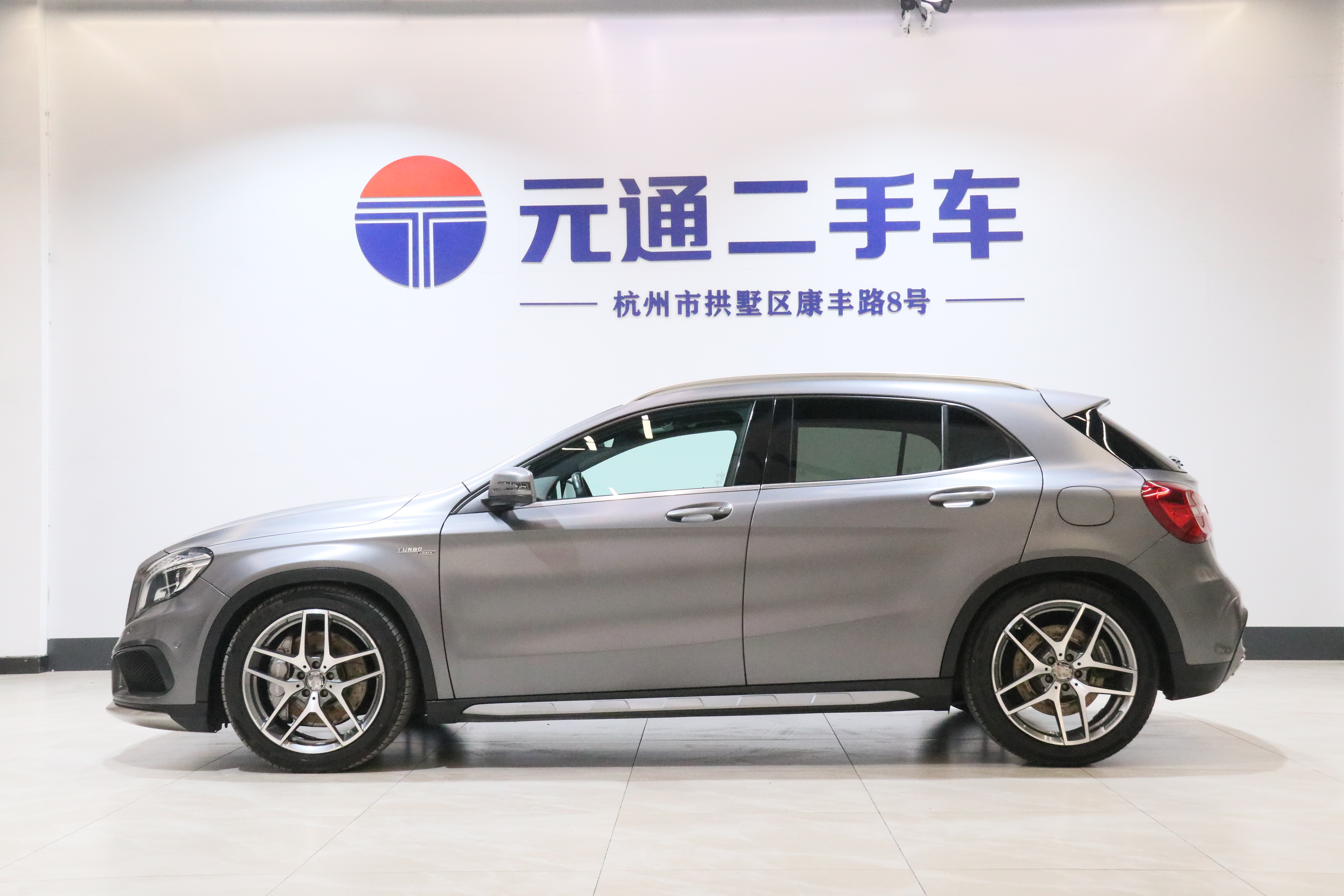 Mercedes-Benz GLA AMG 2017 car image #3