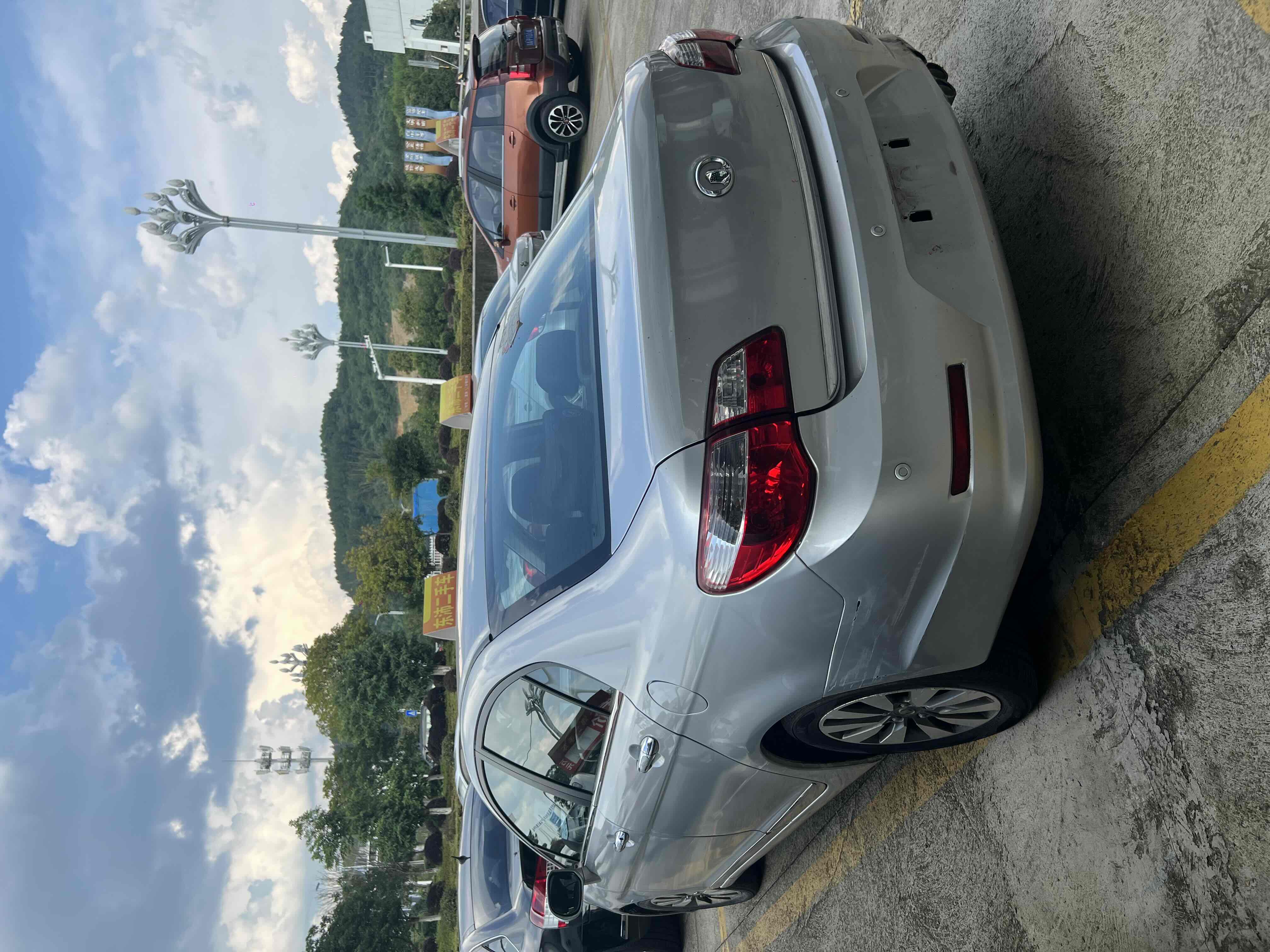 Great Wall C50 2014 صورة سيارة #3