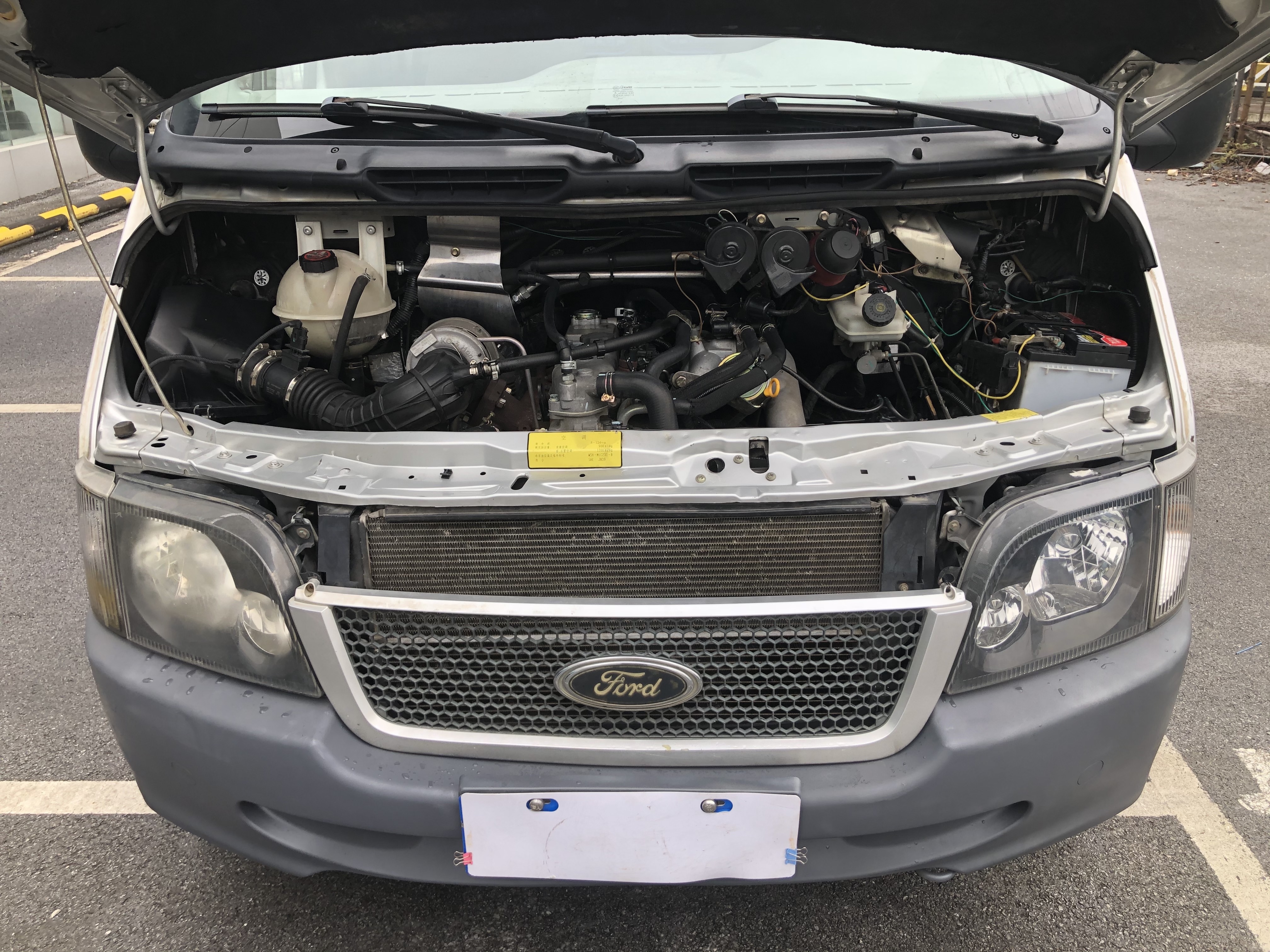 Ford Transit 2016 car image #3