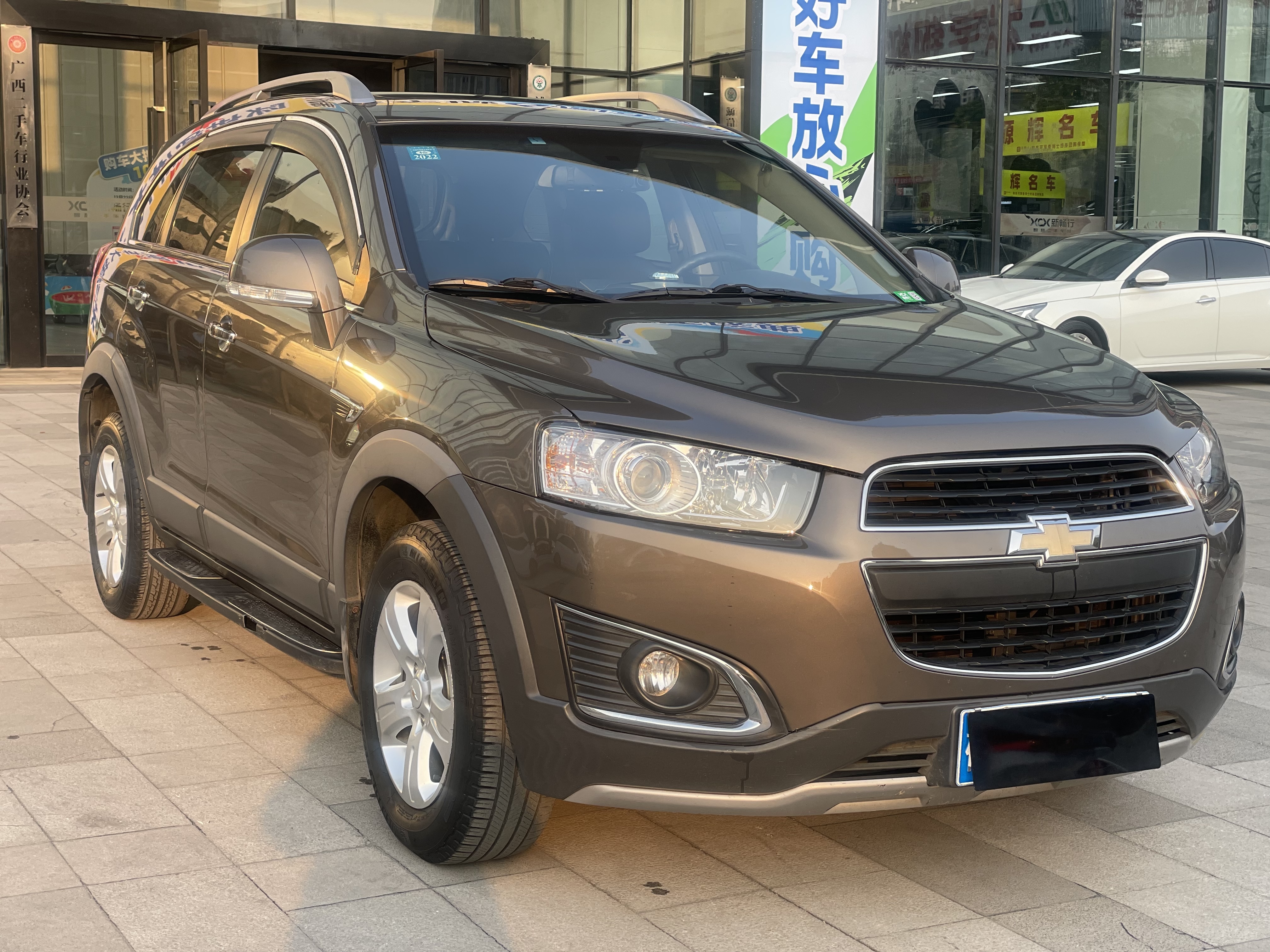 Chevrolet Captiva 2016 car image #3