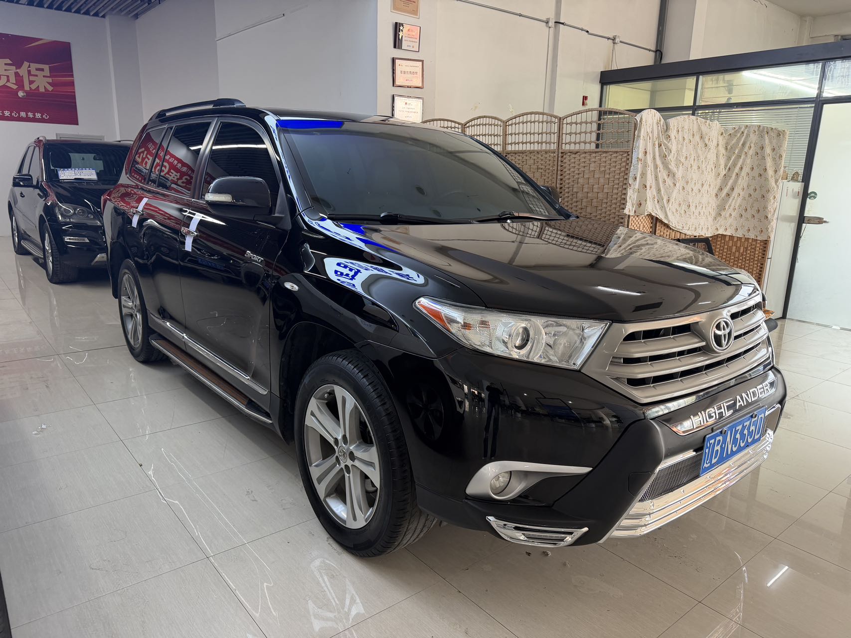 Toyota Highlander 2012 изображение автомобиля #3