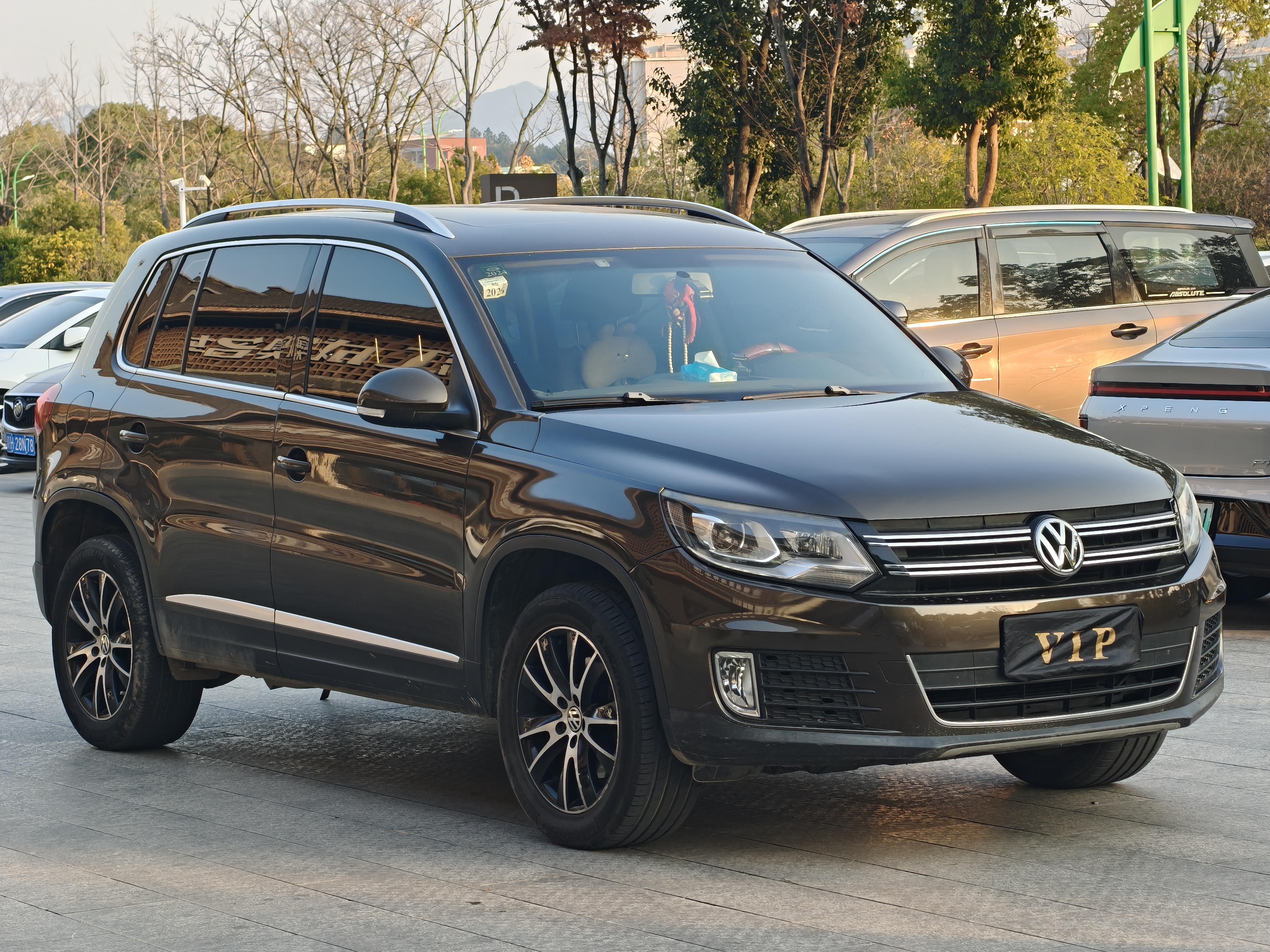 Volkswagen Tiguan 2014 car image #3