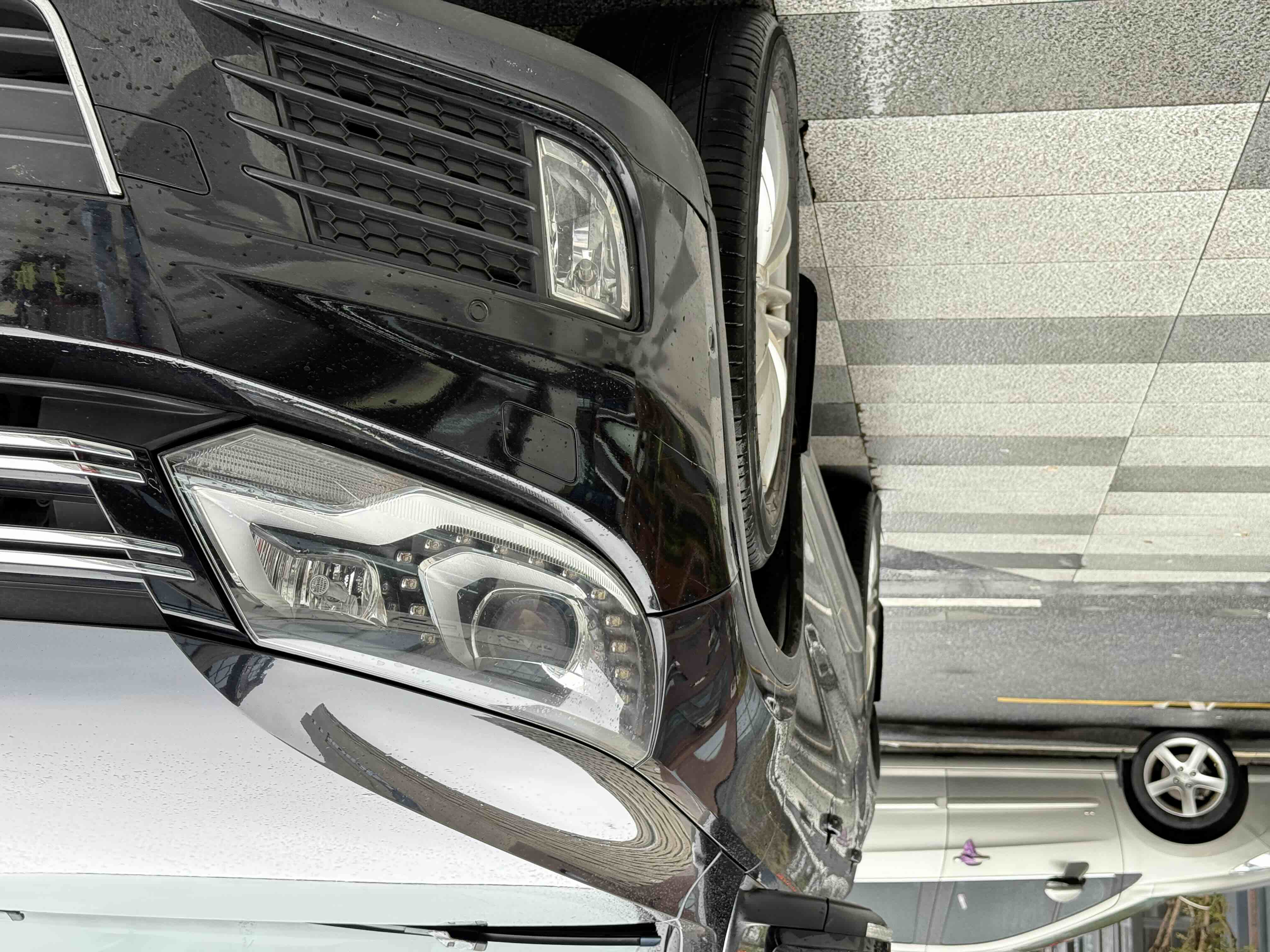 Volkswagen Tiguan 2014 car image #3