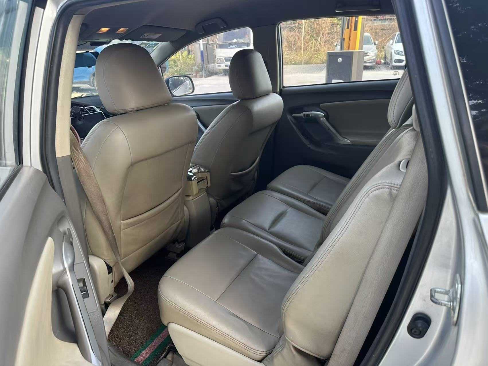 Toyota Verso 2013 immagine di auto #3