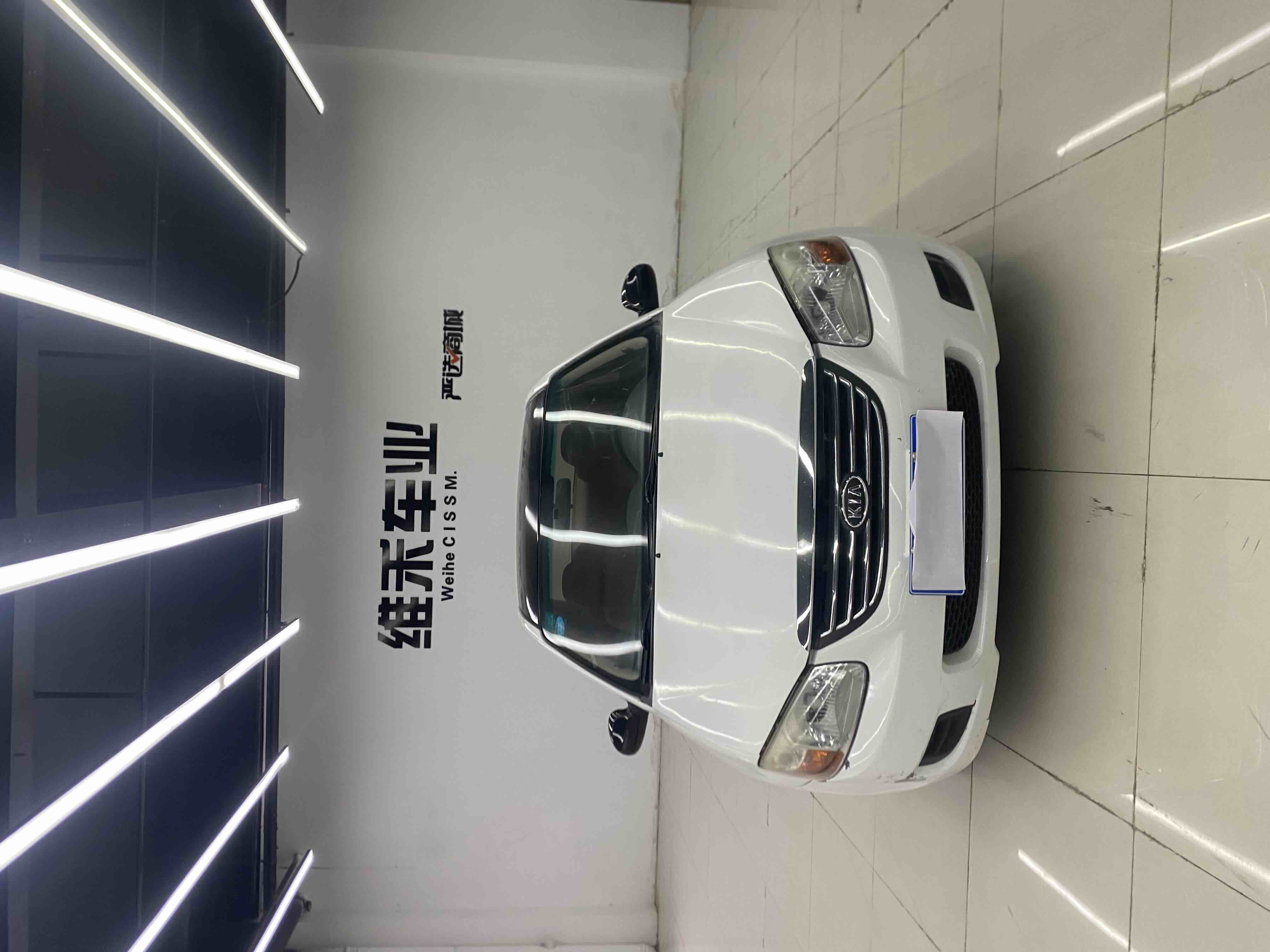 起亚 赛拉图 2011 汽车图片 #3