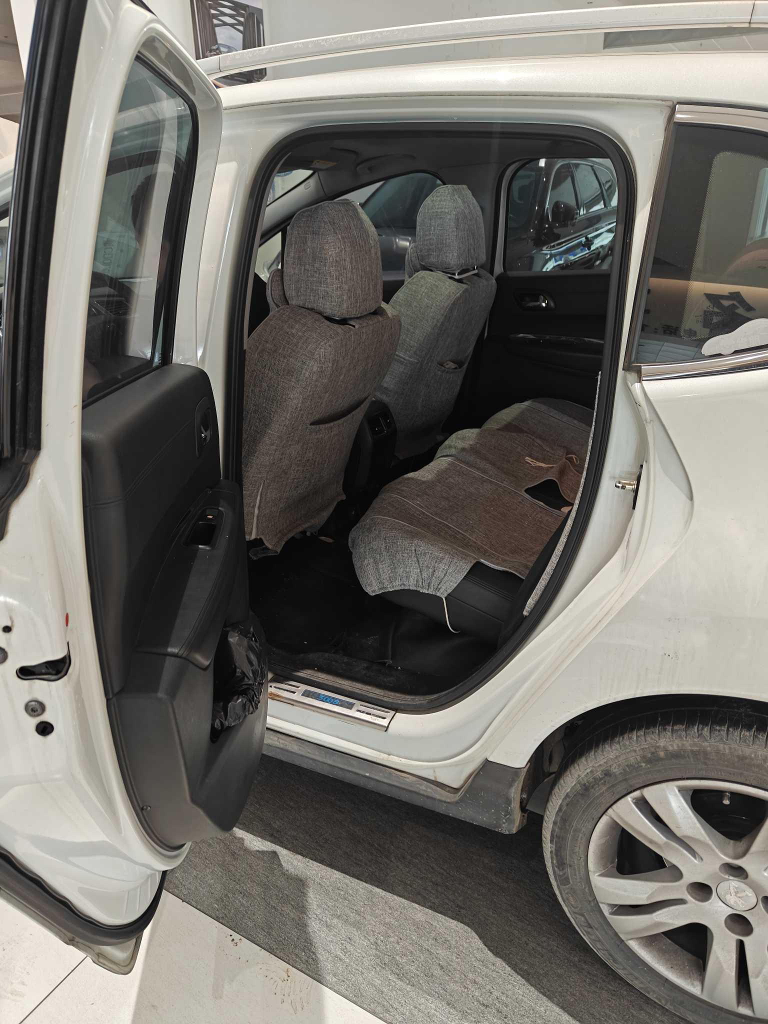 标致 标致3008 2013 汽车图片 #3