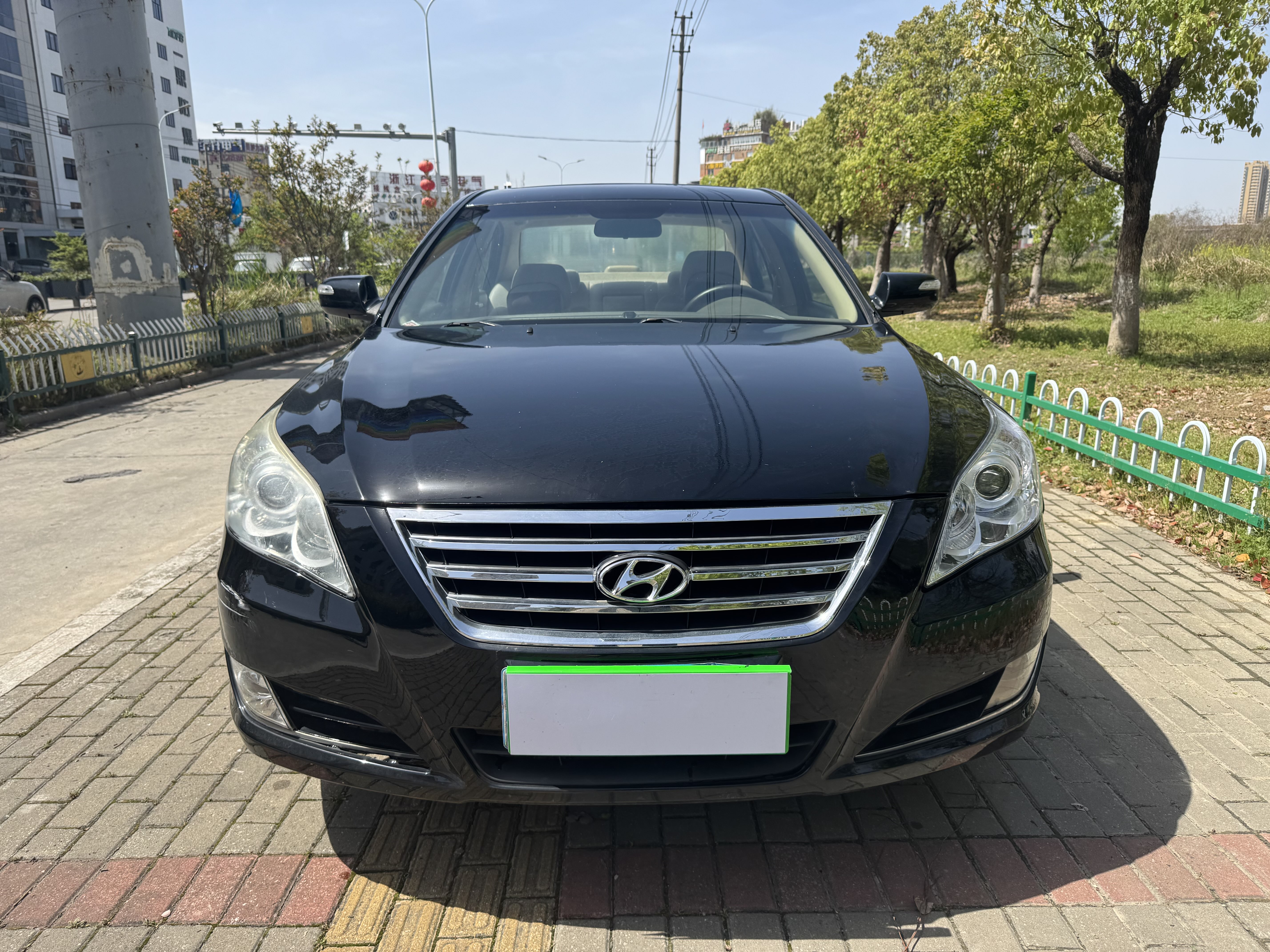 Hyundai Sonata NFC 2011 immagine di auto #3