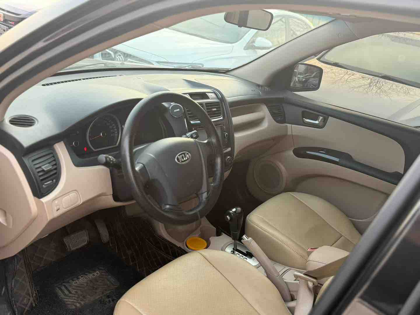 起亚 狮跑 2014 汽车图片 #3