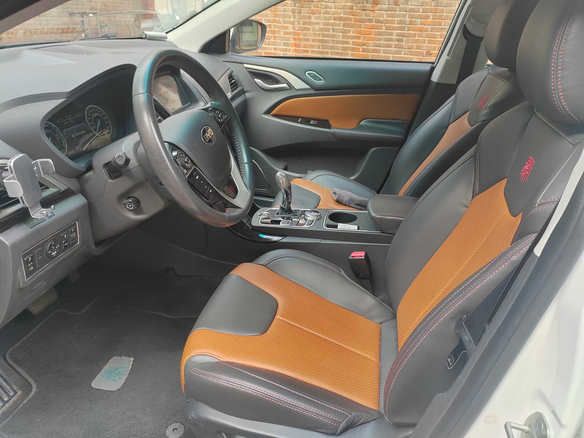 BYD Qin New Energy 2016 car image #3