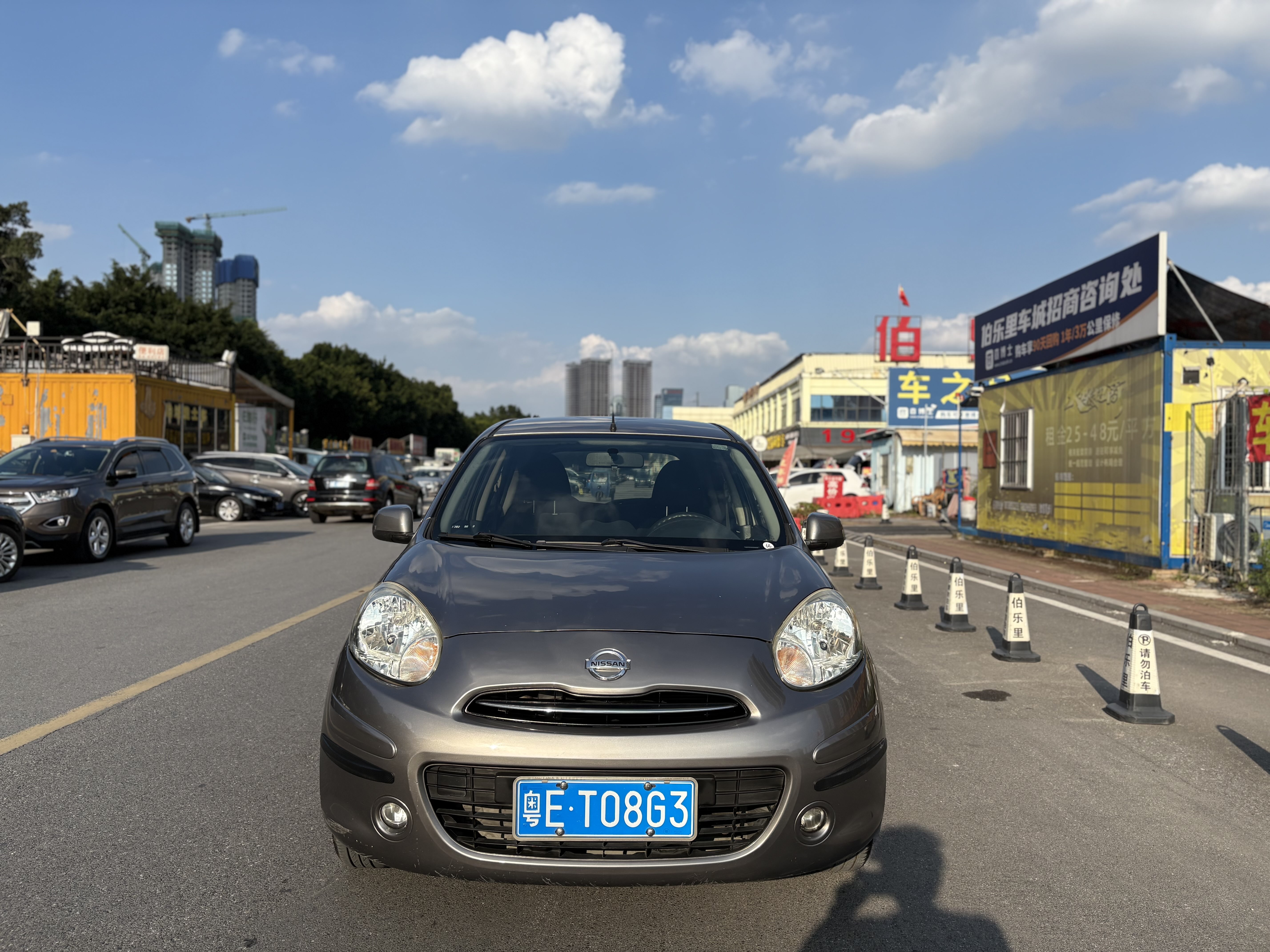 日产 玛驰 2010 汽车图片 #3