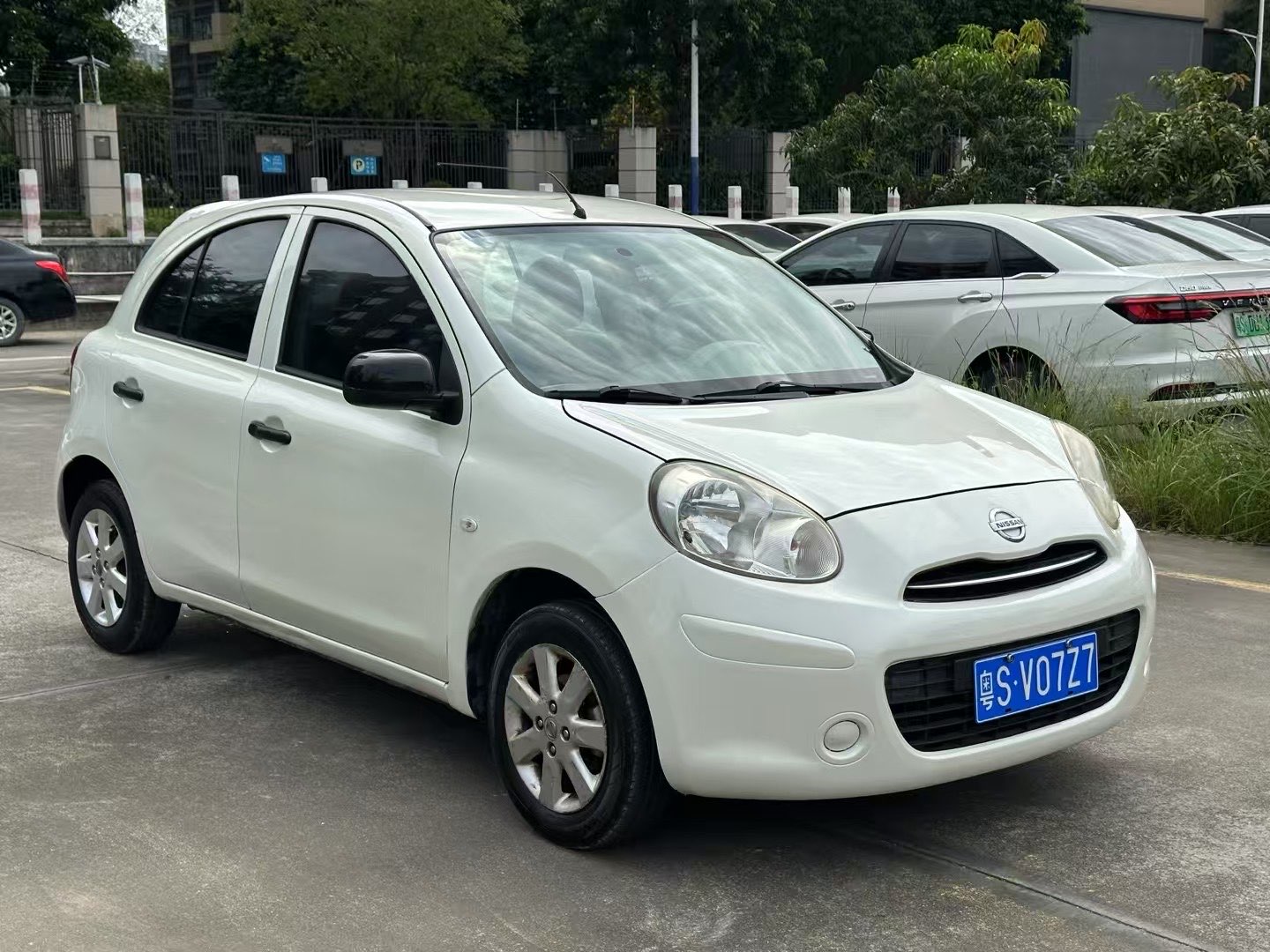 日产 玛驰 2013 汽车图片 #3