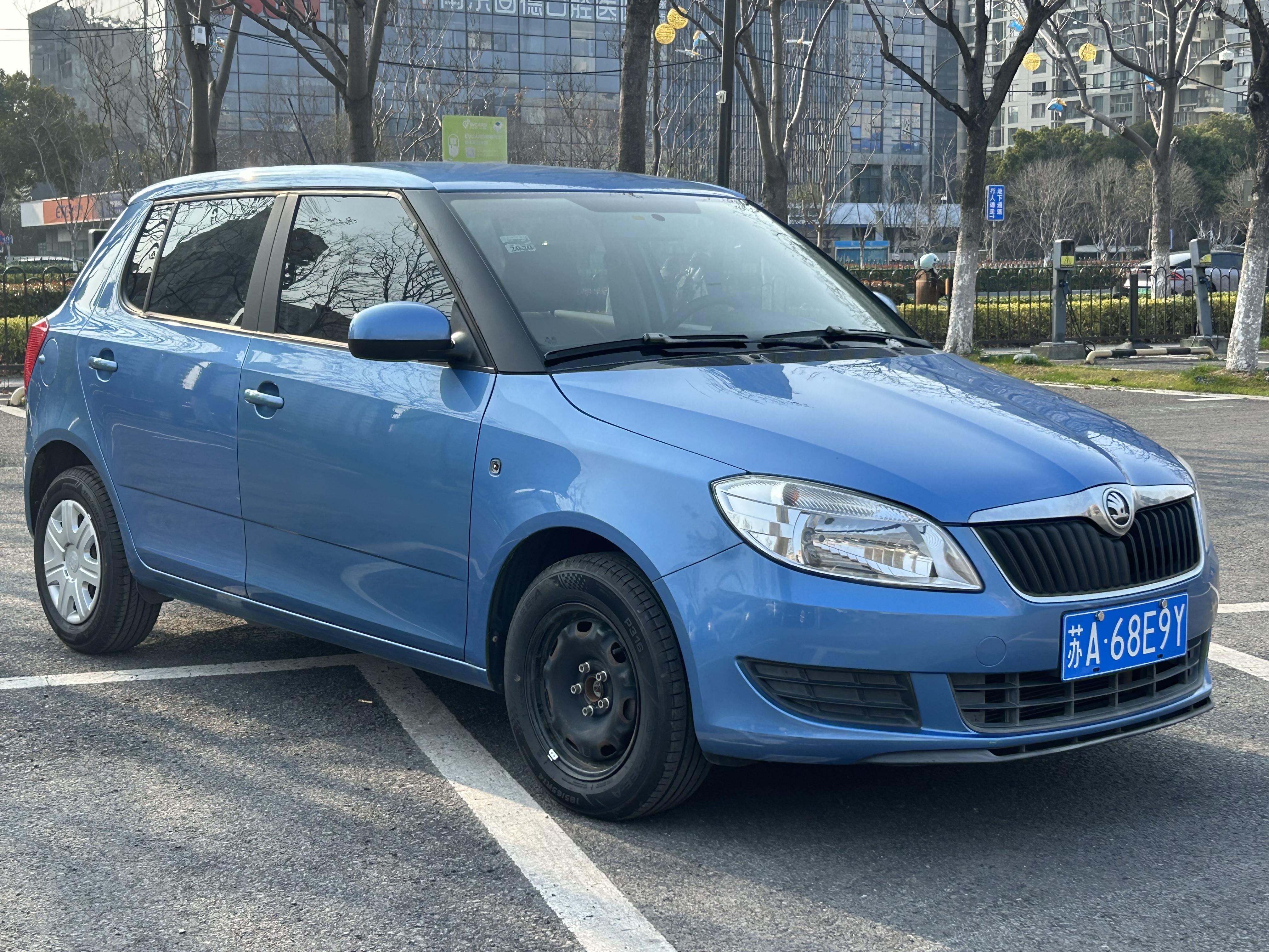 Skoda Fabia 2014 immagine di auto #3