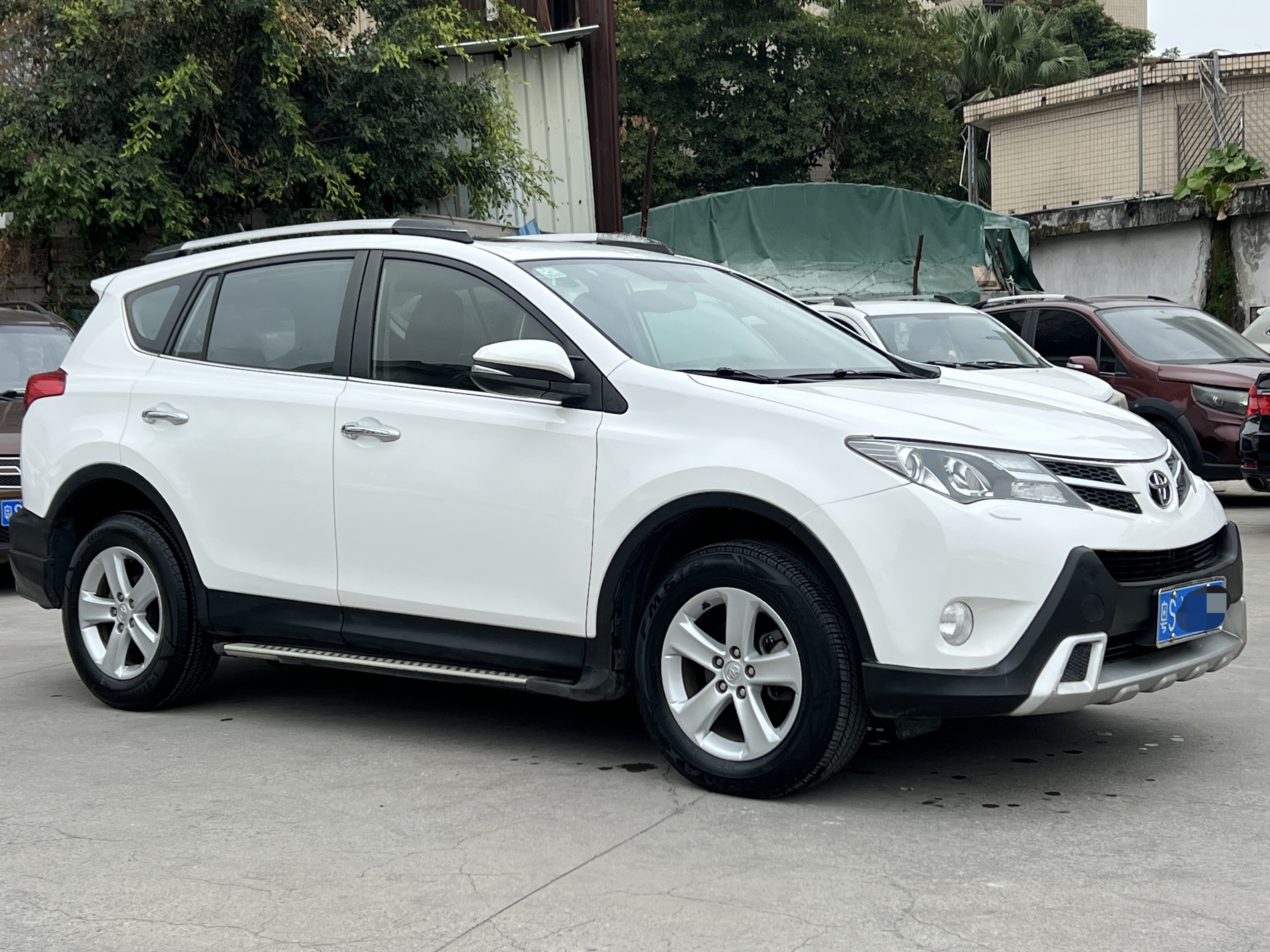 Toyota RAV4 2015 #3 Toyota RAV4 2015 car image #3