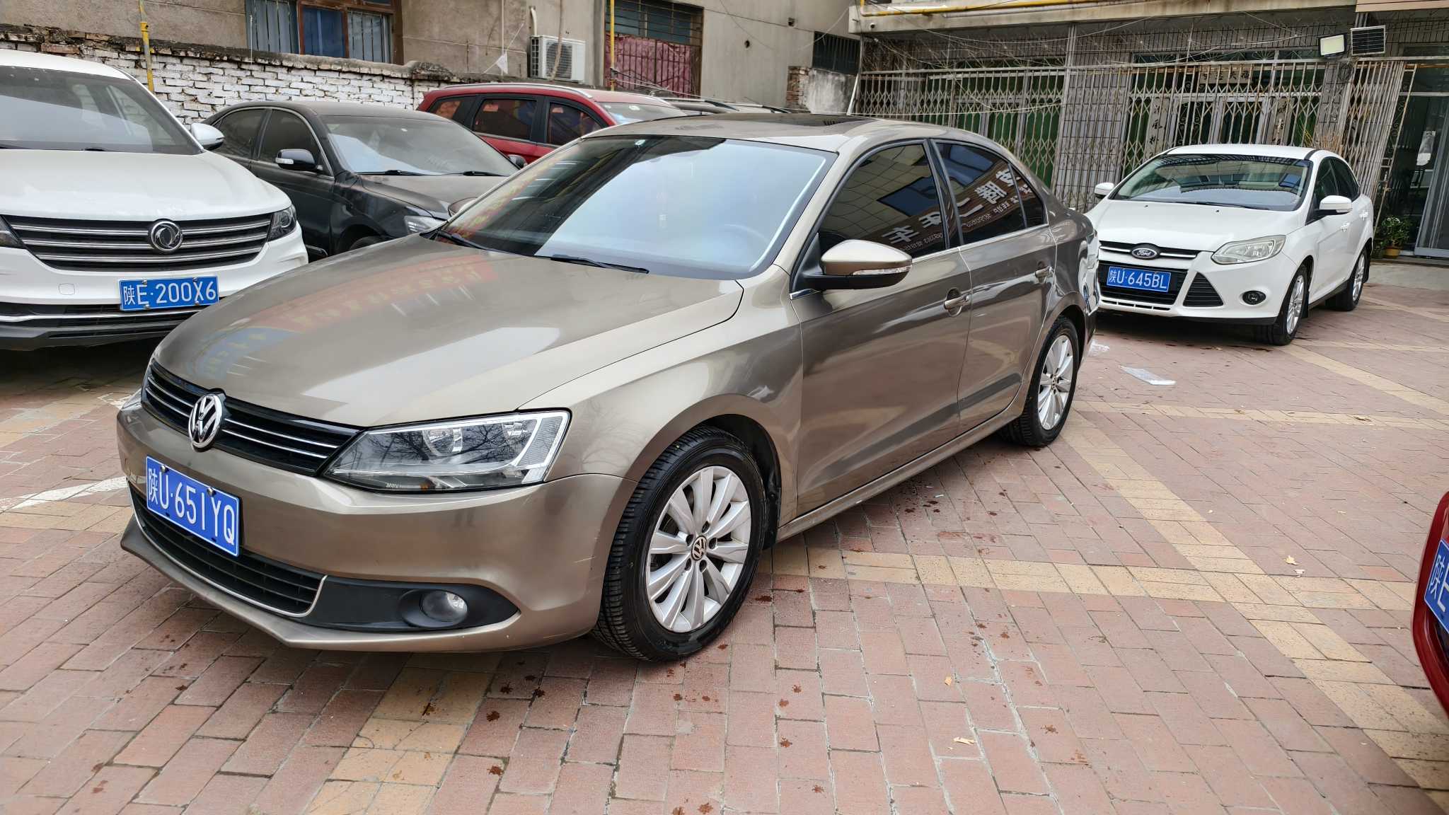 Volkswagen Sagitar 2015 صورة سيارة #3