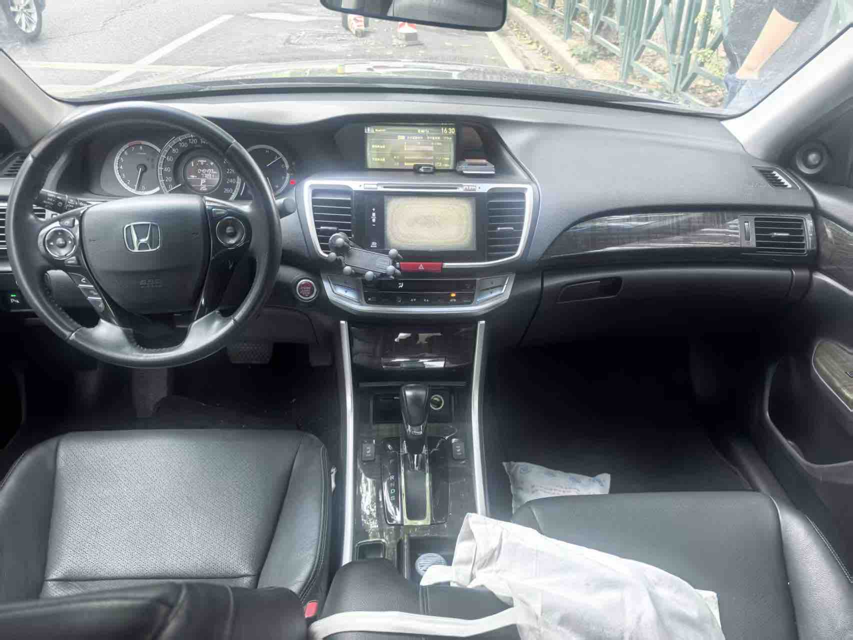 Honda Accord 2014 immagine di auto #3