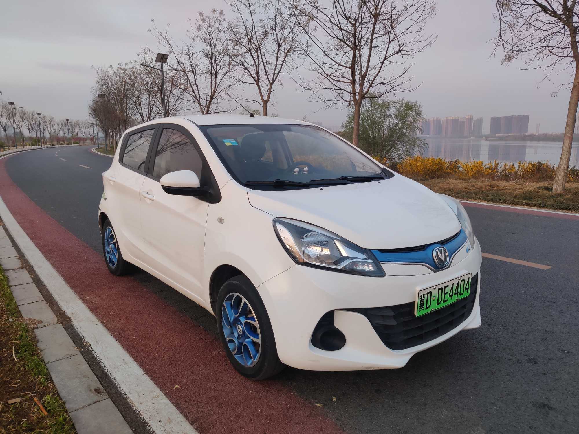Changan BenBen EV 2017 car image #3