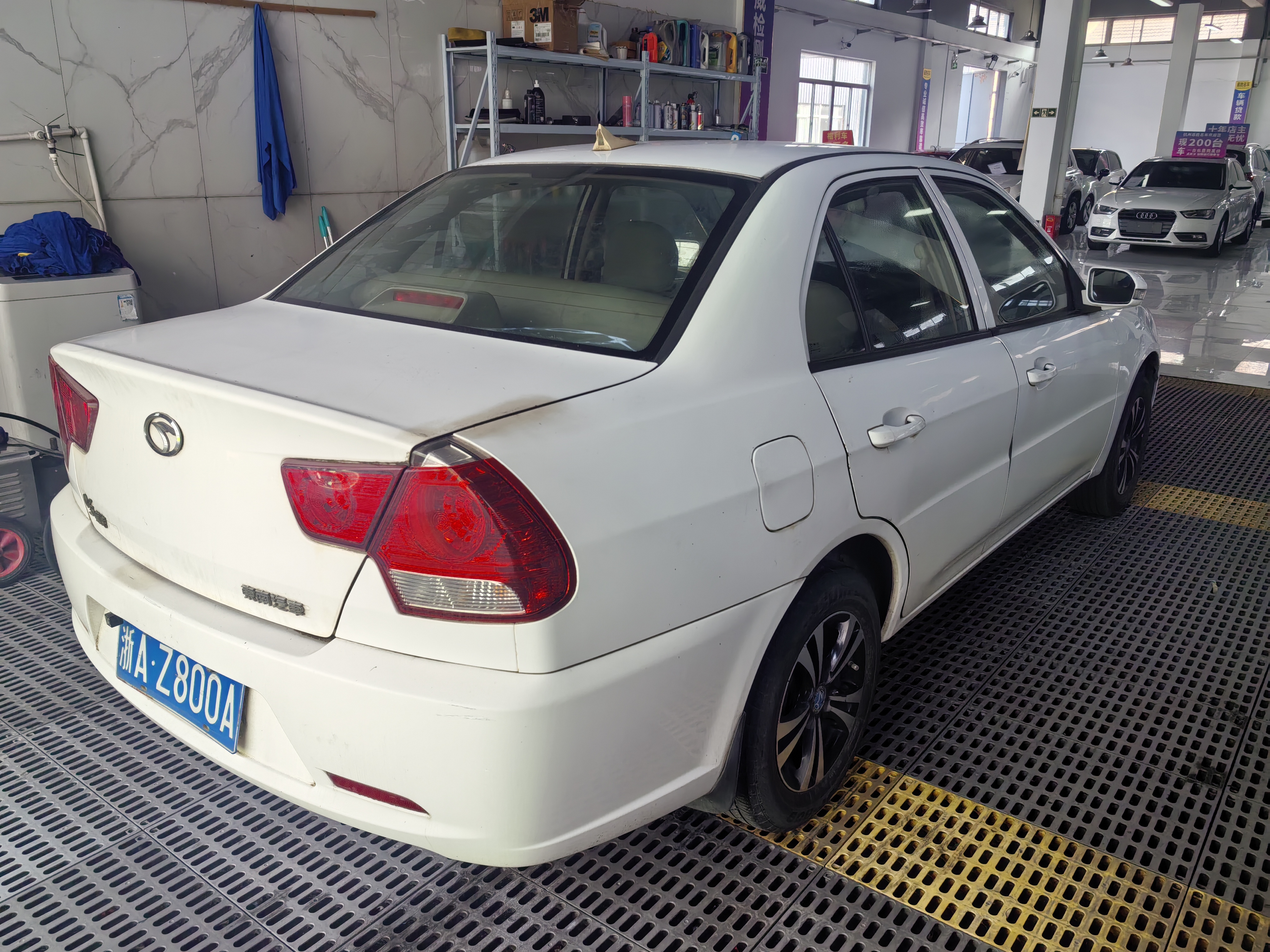 Soueast V3 Lingyue 2013 immagine di auto #3