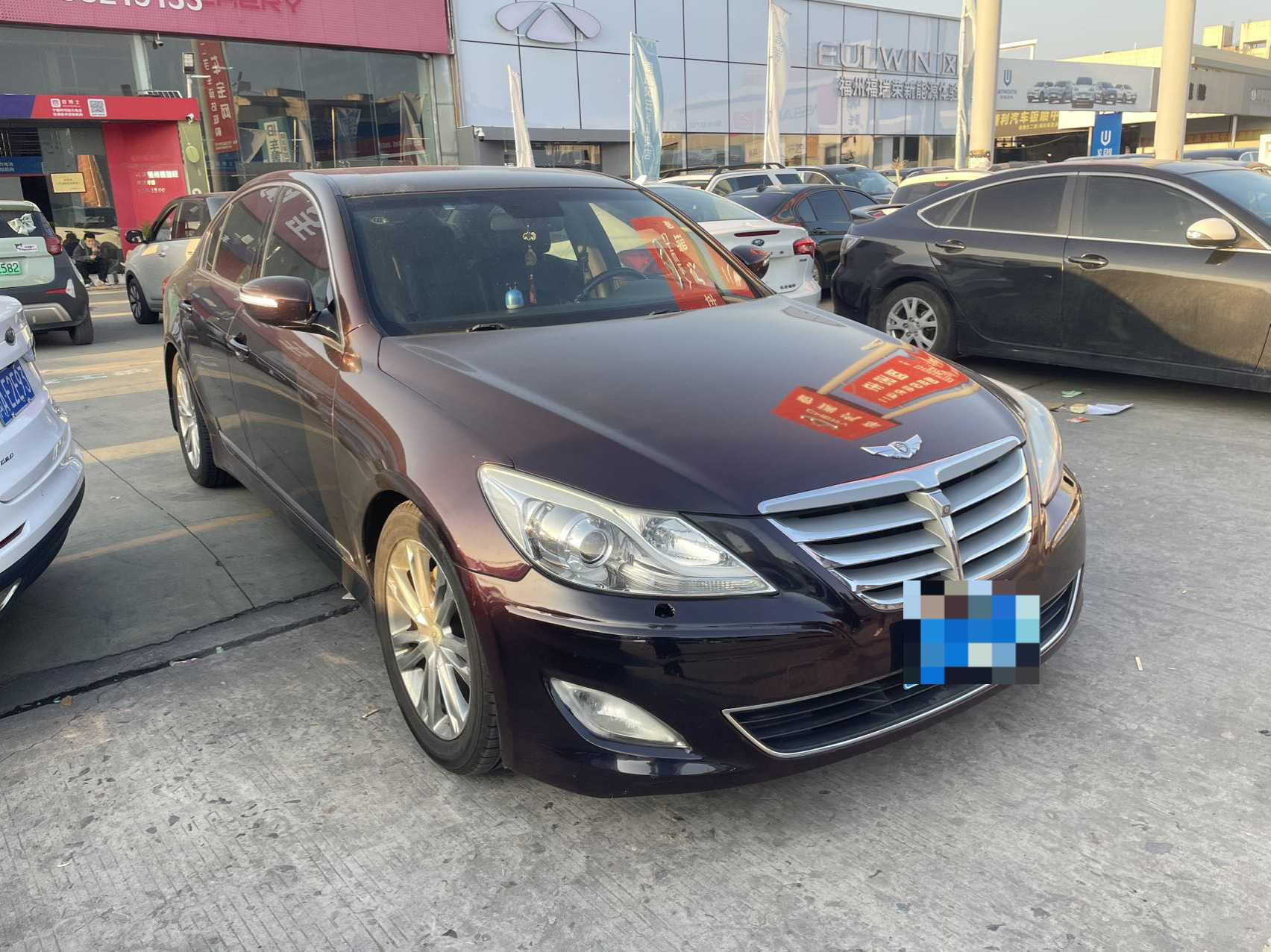 Hyundai Rohens 2012 صورة سيارة #3