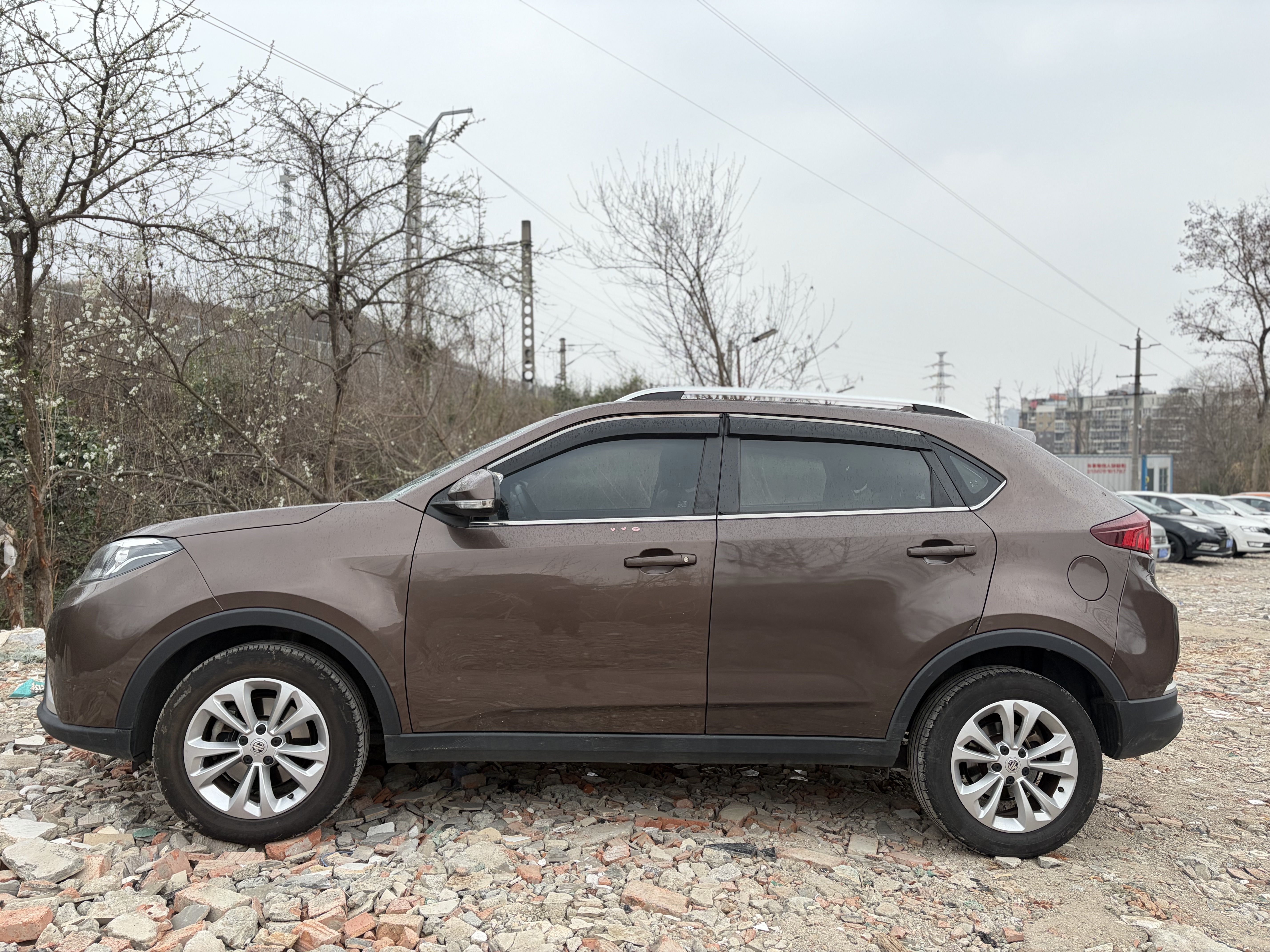 MG GS 2015 #3 MG GS 2015 car image #3