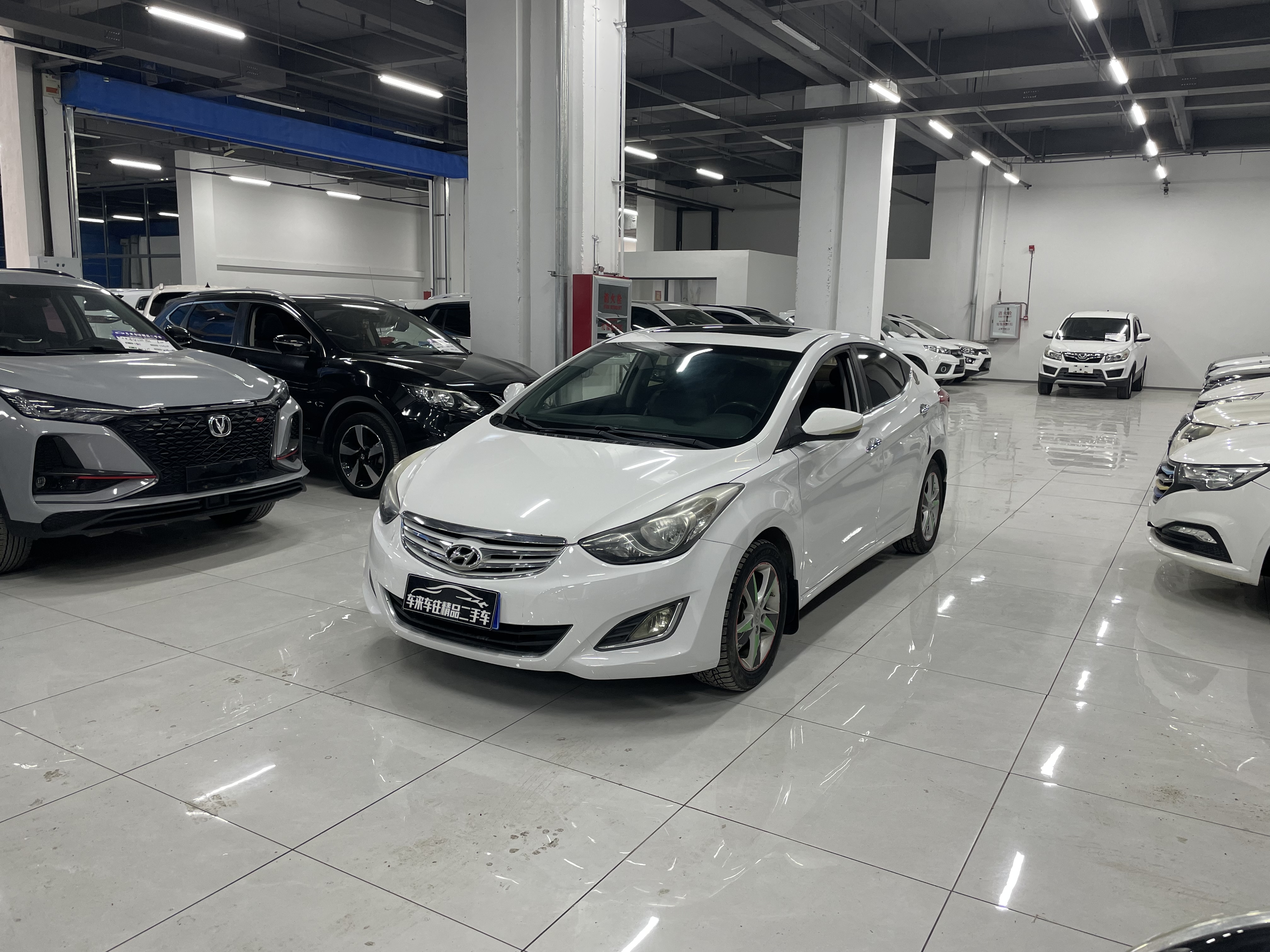 Hyundai Elantra MD 2013 #3 Hyundai Elantra MD 2013 car image #3