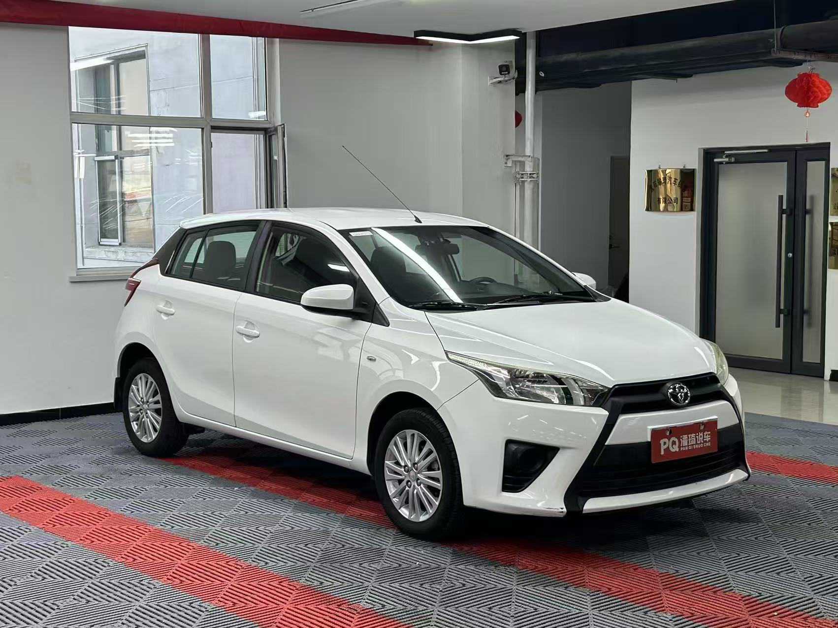 Yaris L Zhixuan 2015 #3 Yaris L Zhixuan 2015 immagine di auto #3