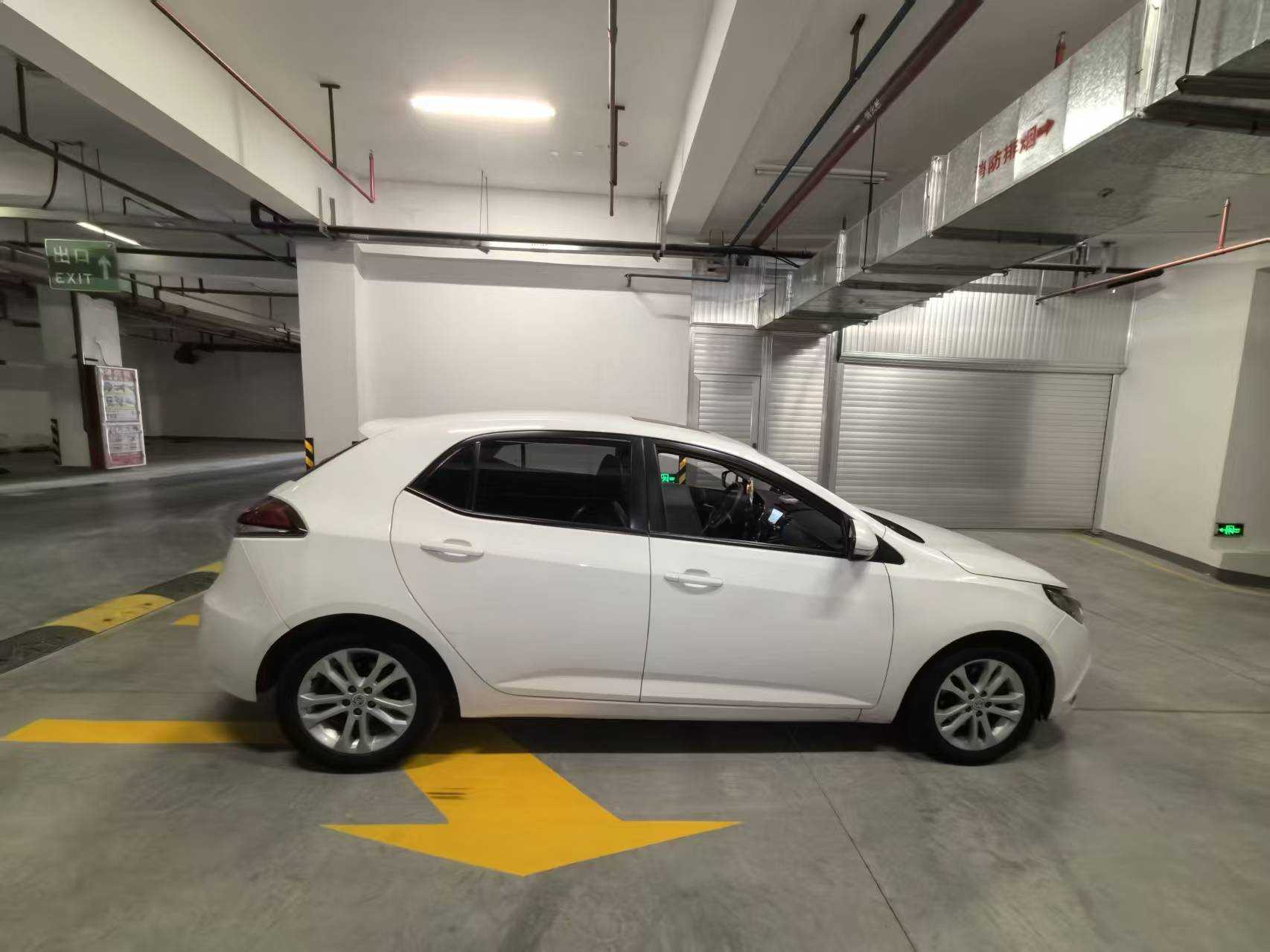 5 2014 #3 5 2014 car image #3