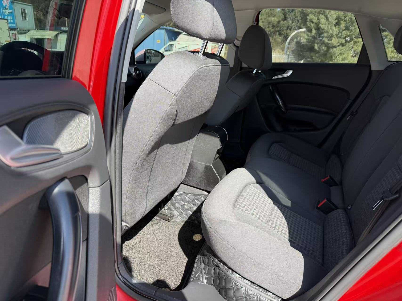 奥迪 奥迪A1 2015 汽车图片 #3