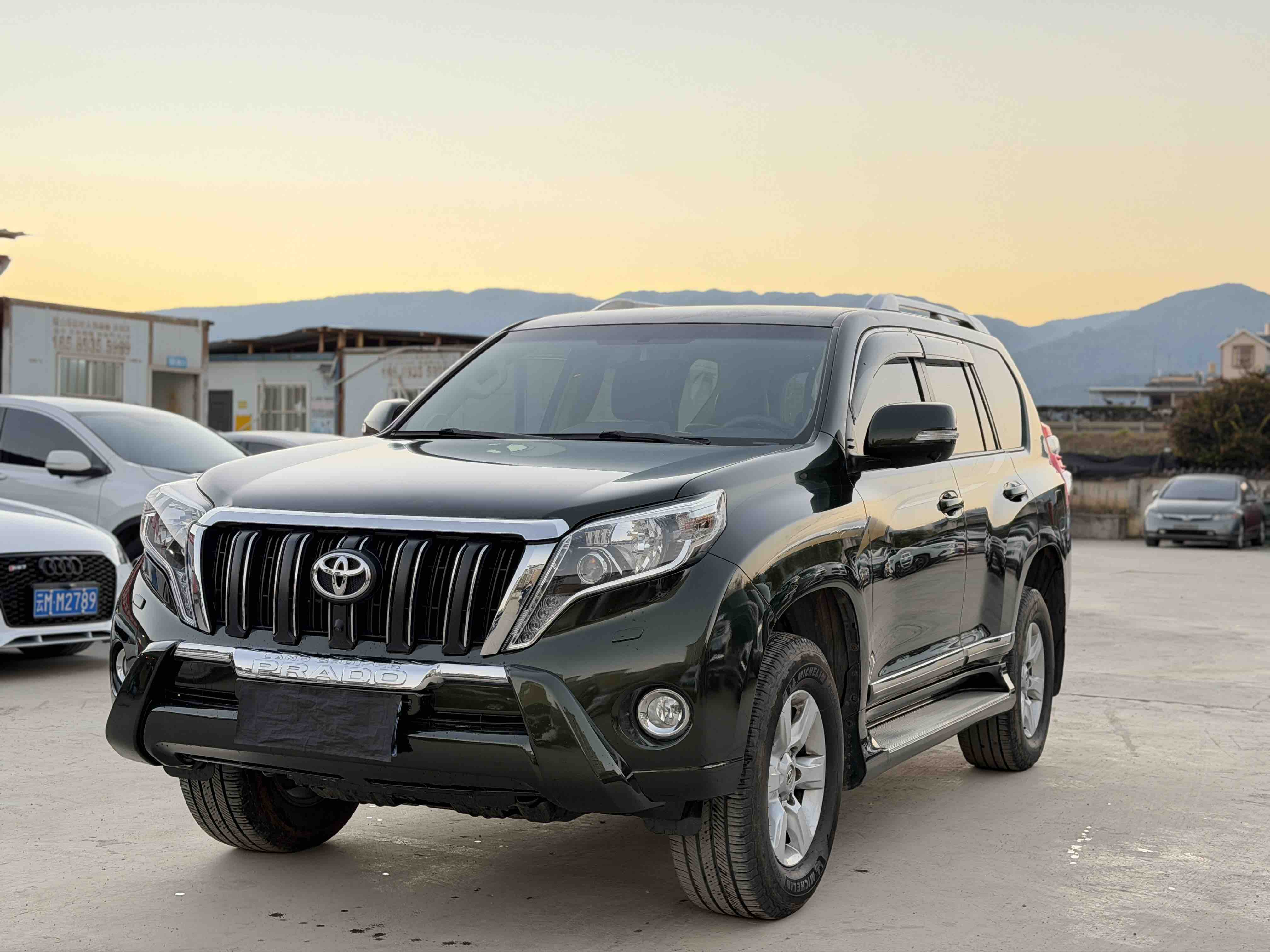 Toyota Prado (Imported) 2015 car image #3