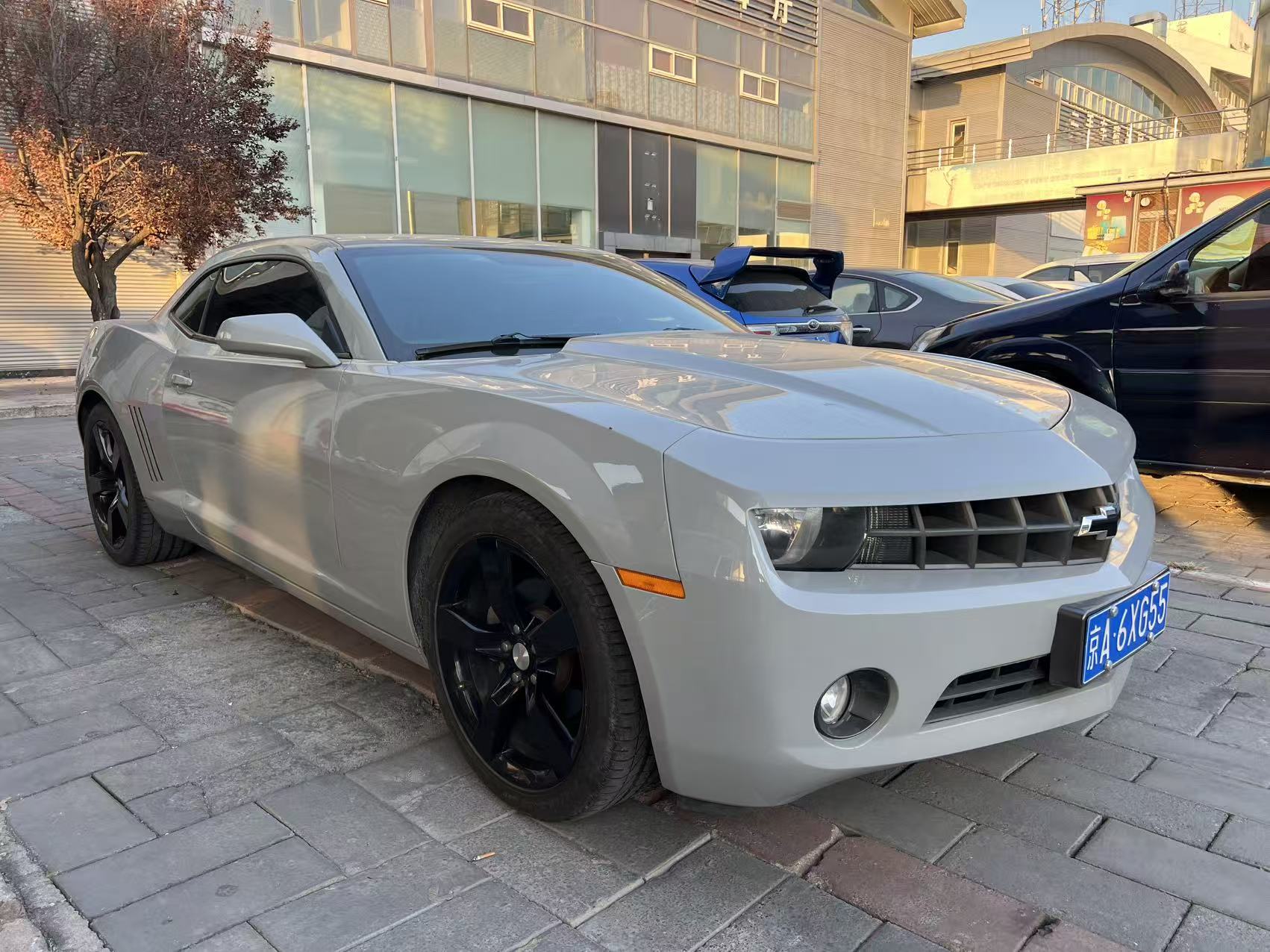Chevrolet Camaro 2011 car image #3