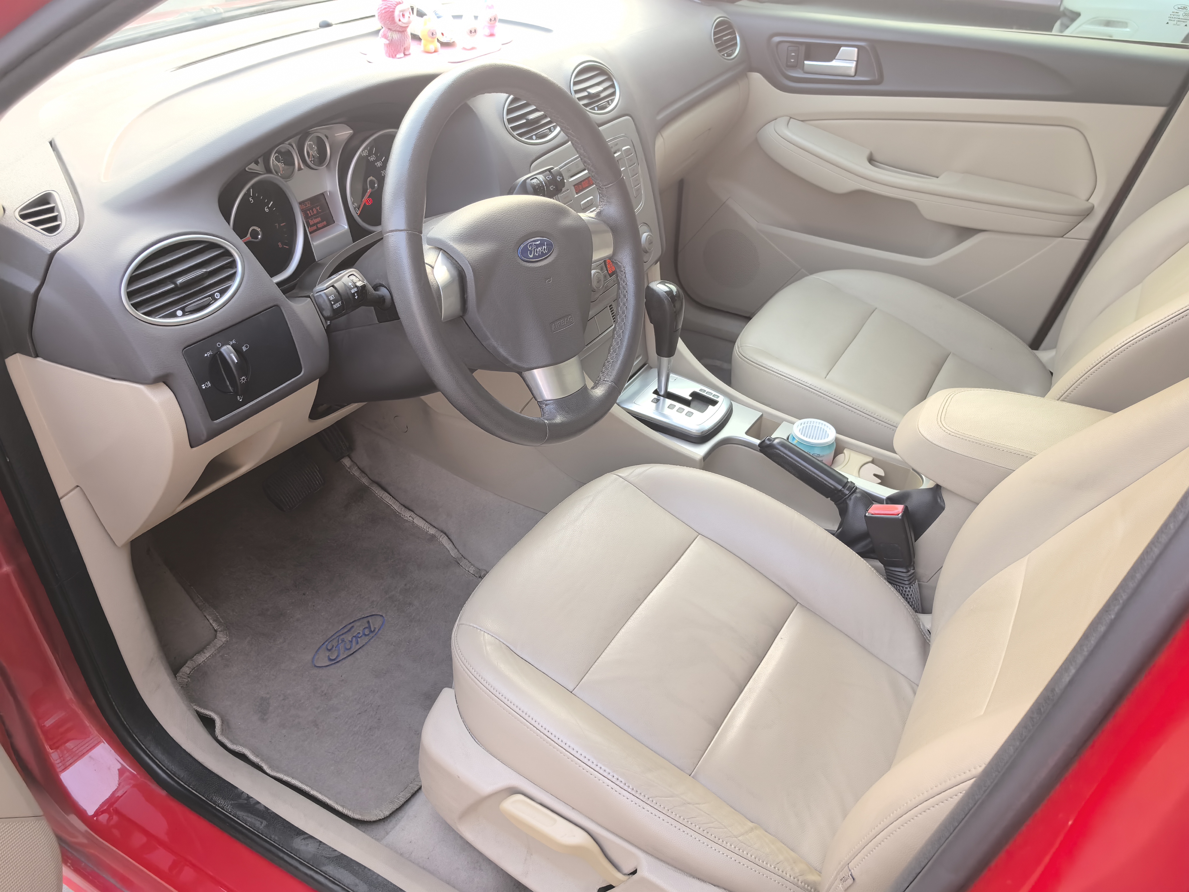 Ford Focus 2013 image de voiture #3