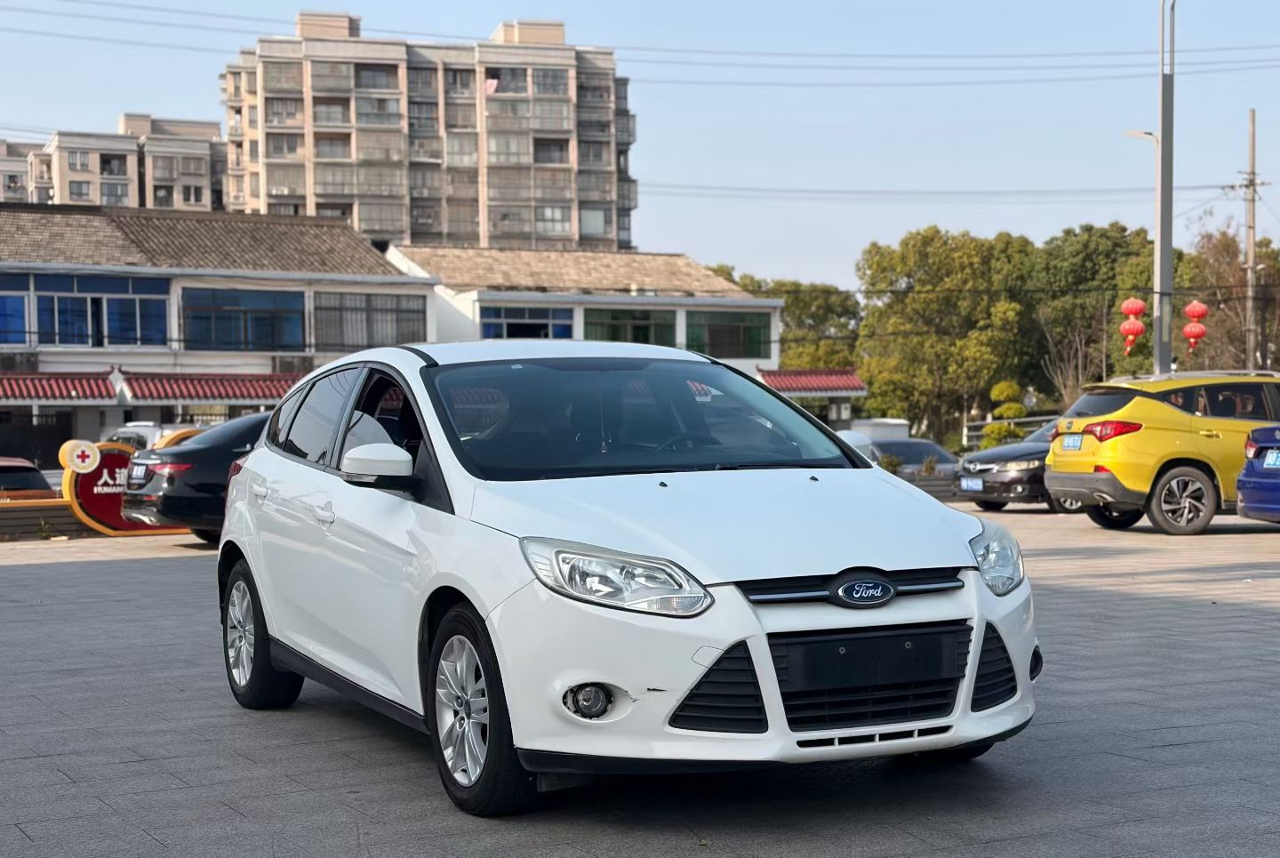 Ford Focus 2013 car image #3