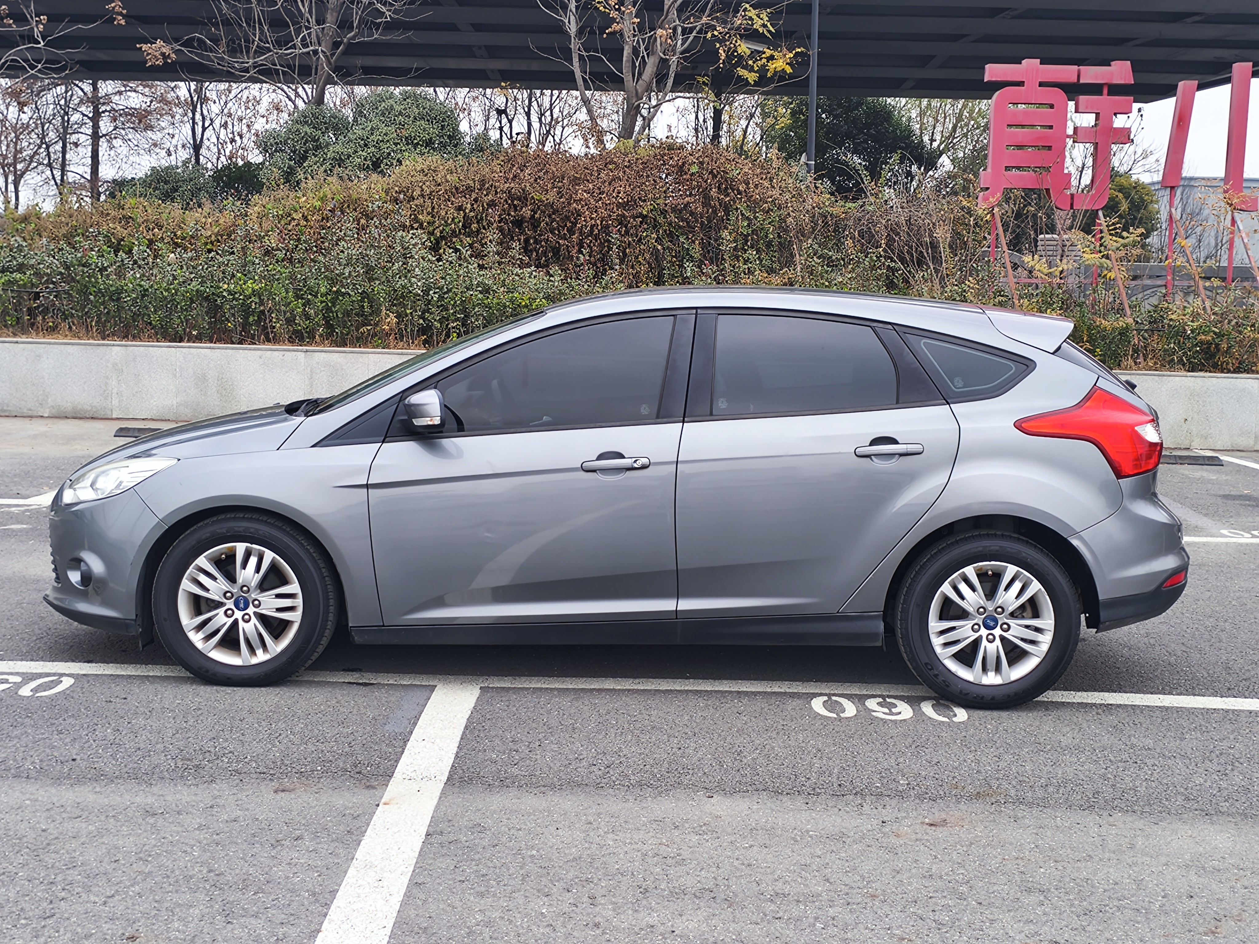 Ford Focus 2012 image de voiture #3