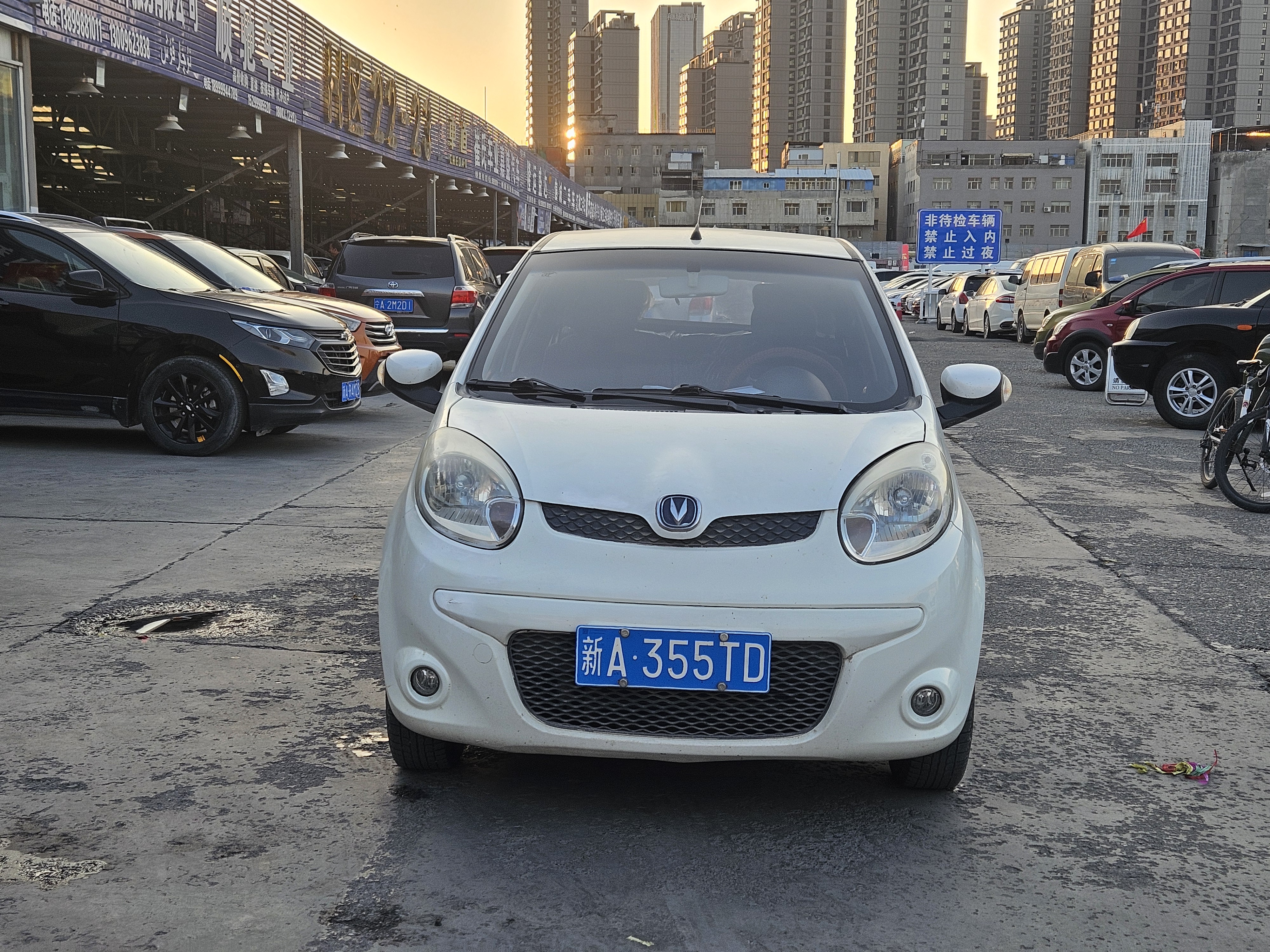 Changan BenBen 2016 #3 Changan BenBen 2016 car image #3