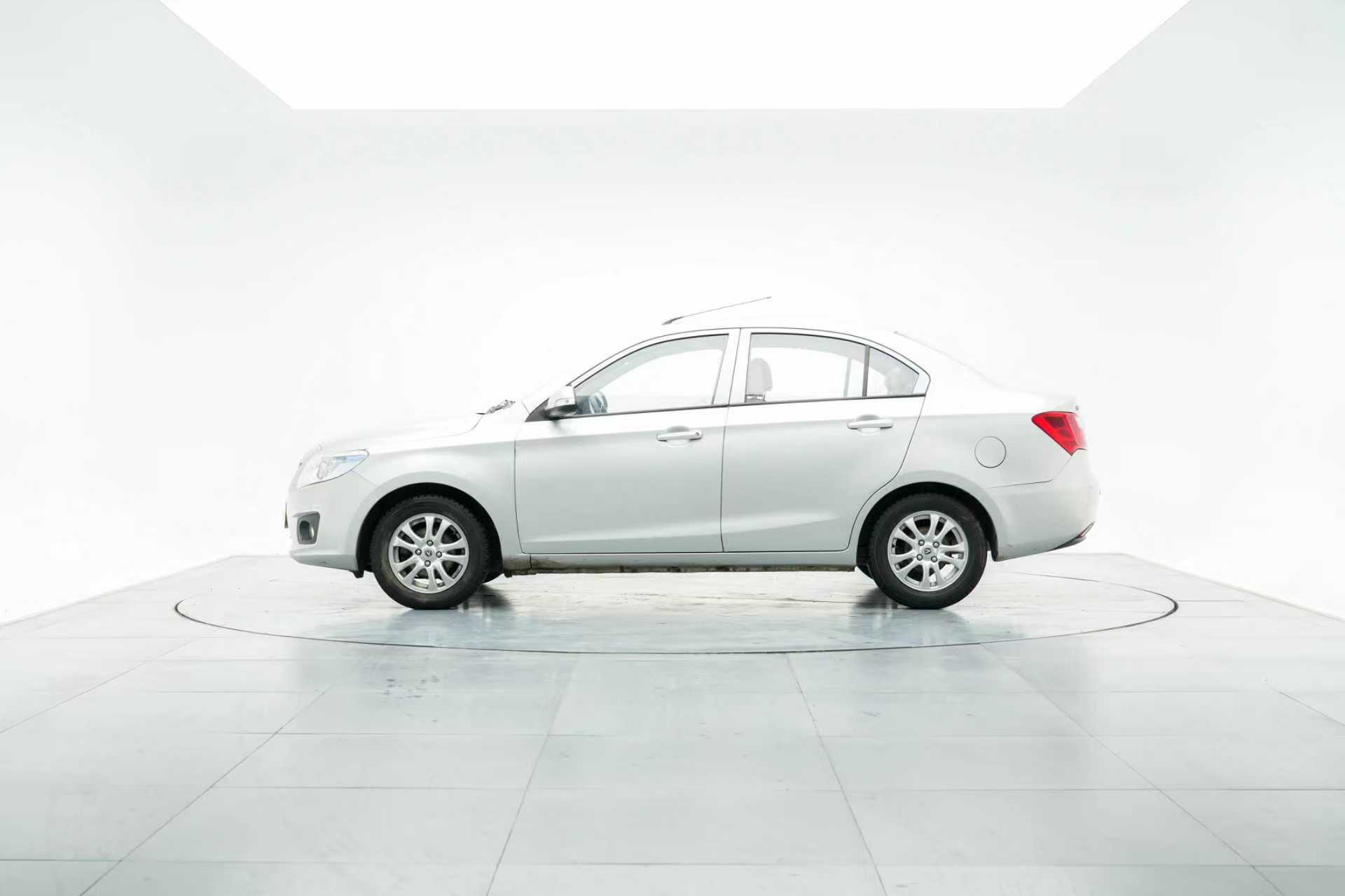 Changan Alsvin V3 2014 immagine di auto #3