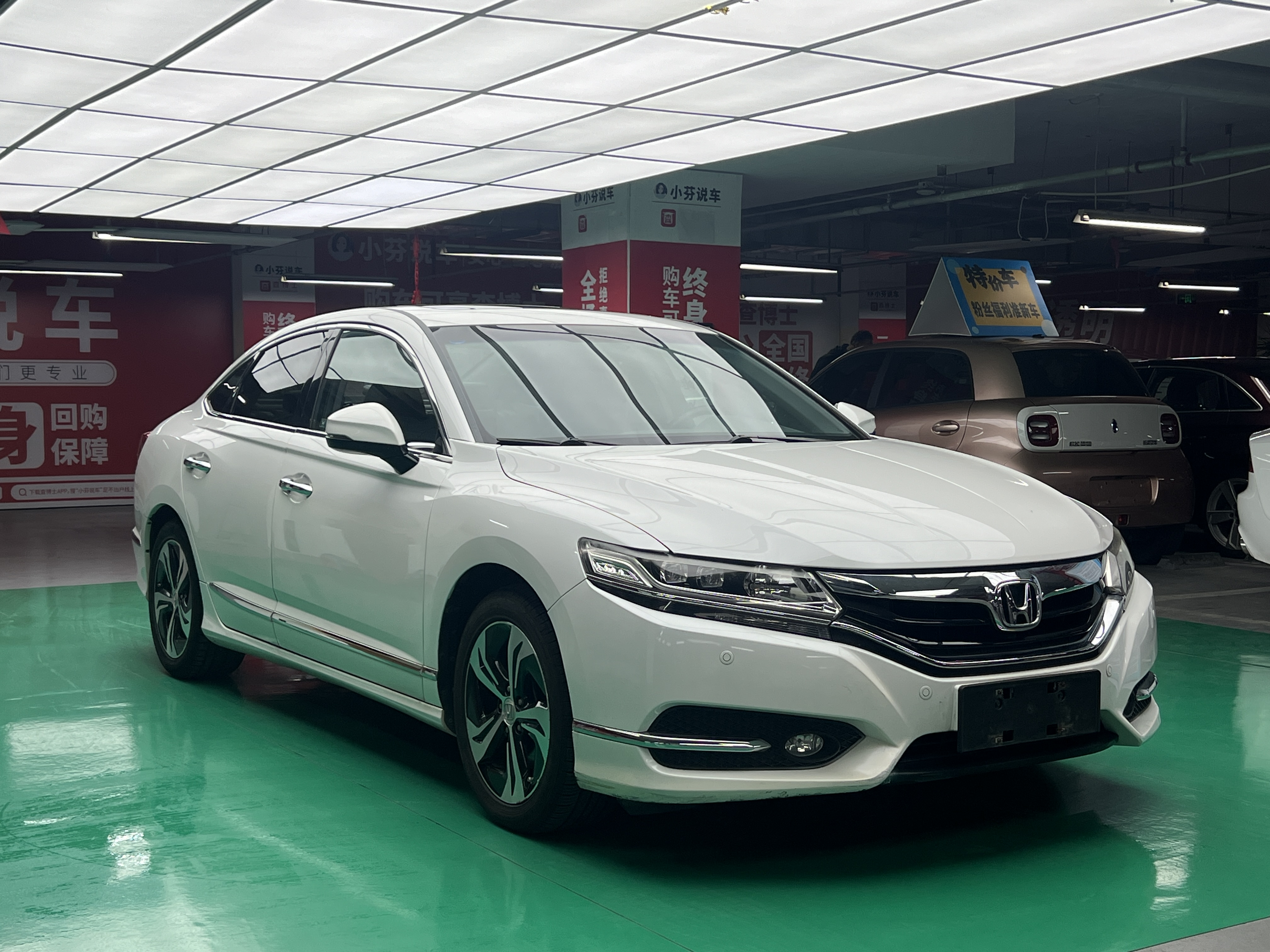 Honda Spirior 2016 car image #3