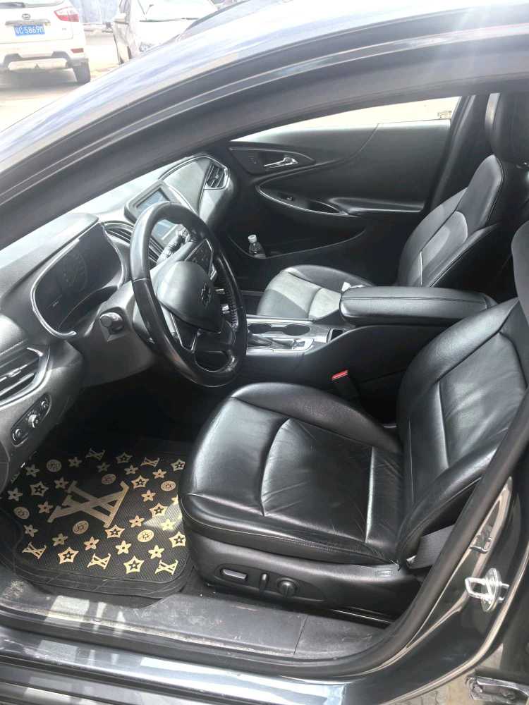 Chevrolet Malibu XL 2016 immagine di auto #3