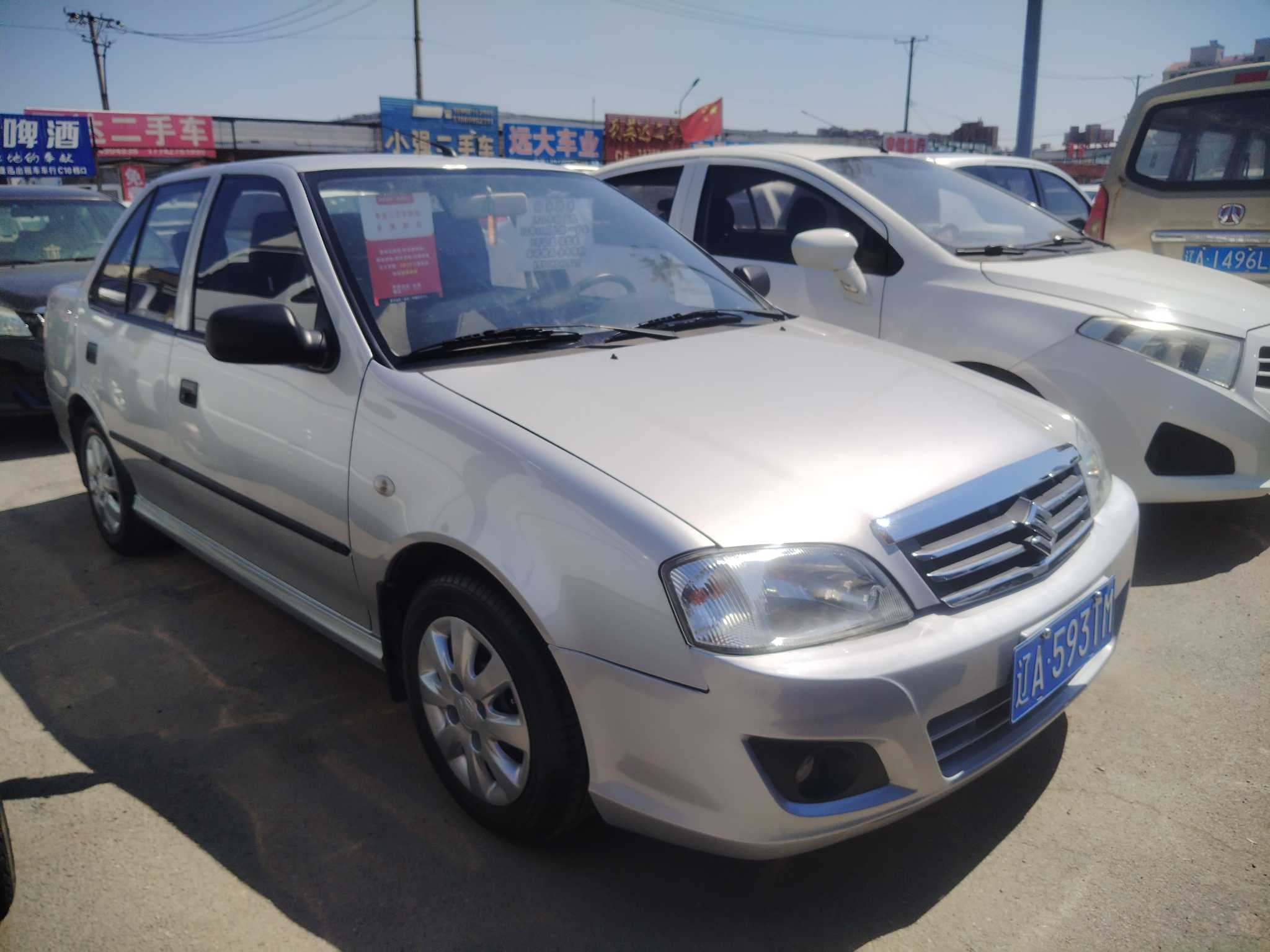 铃木 羚羊 2012 汽车图片 #3