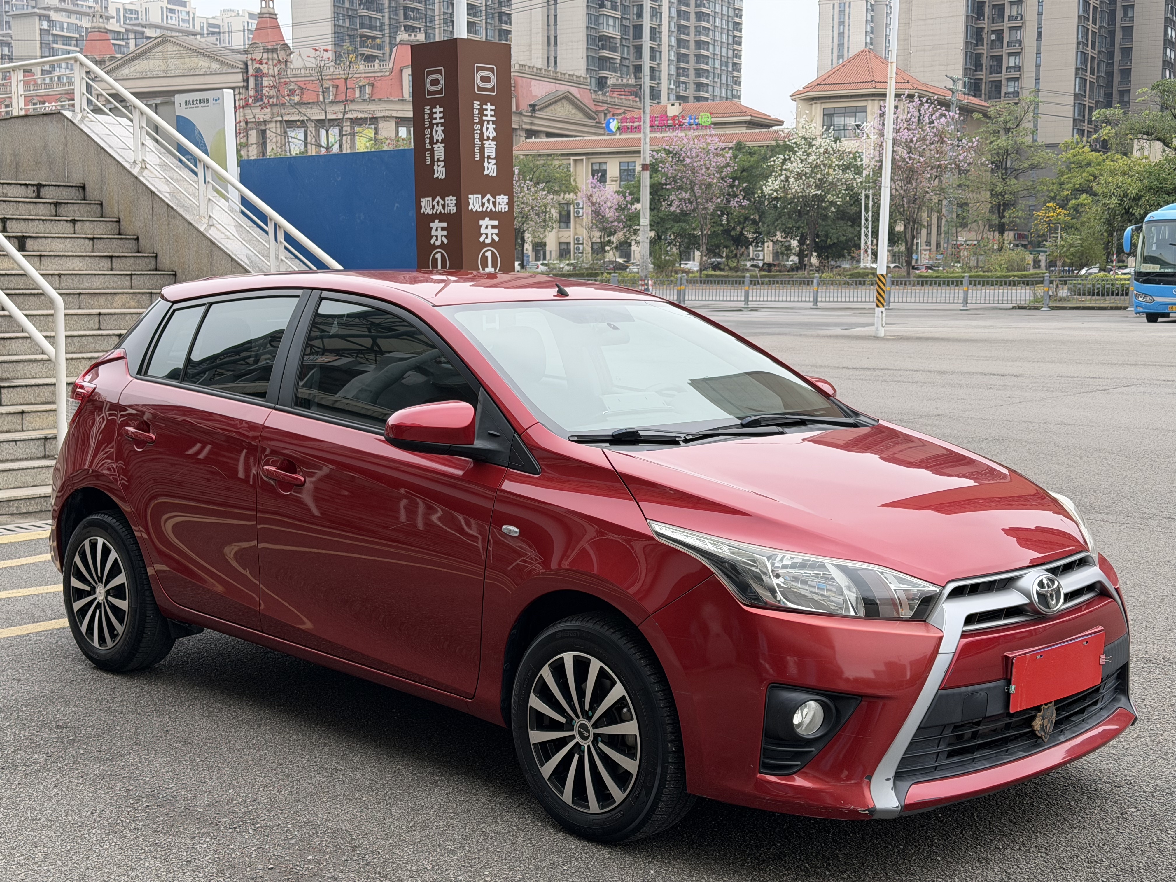 Yaris L Zhixuan 2014 #3 Yaris L Zhixuan 2014 car image #3
