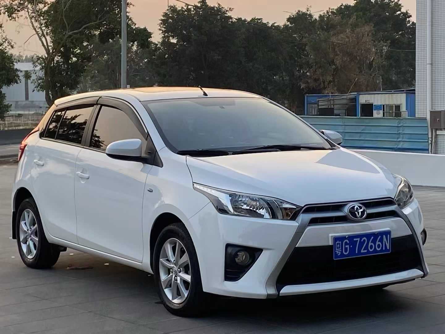 Yaris L Zhixuan 2014 #3 Yaris L Zhixuan 2014 car image #3