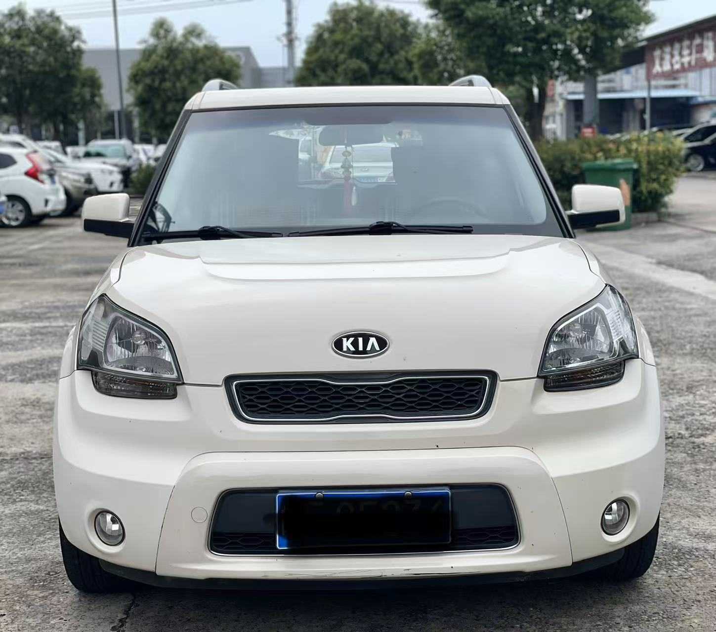 起亚 秀尔 2015 汽车图片 #3